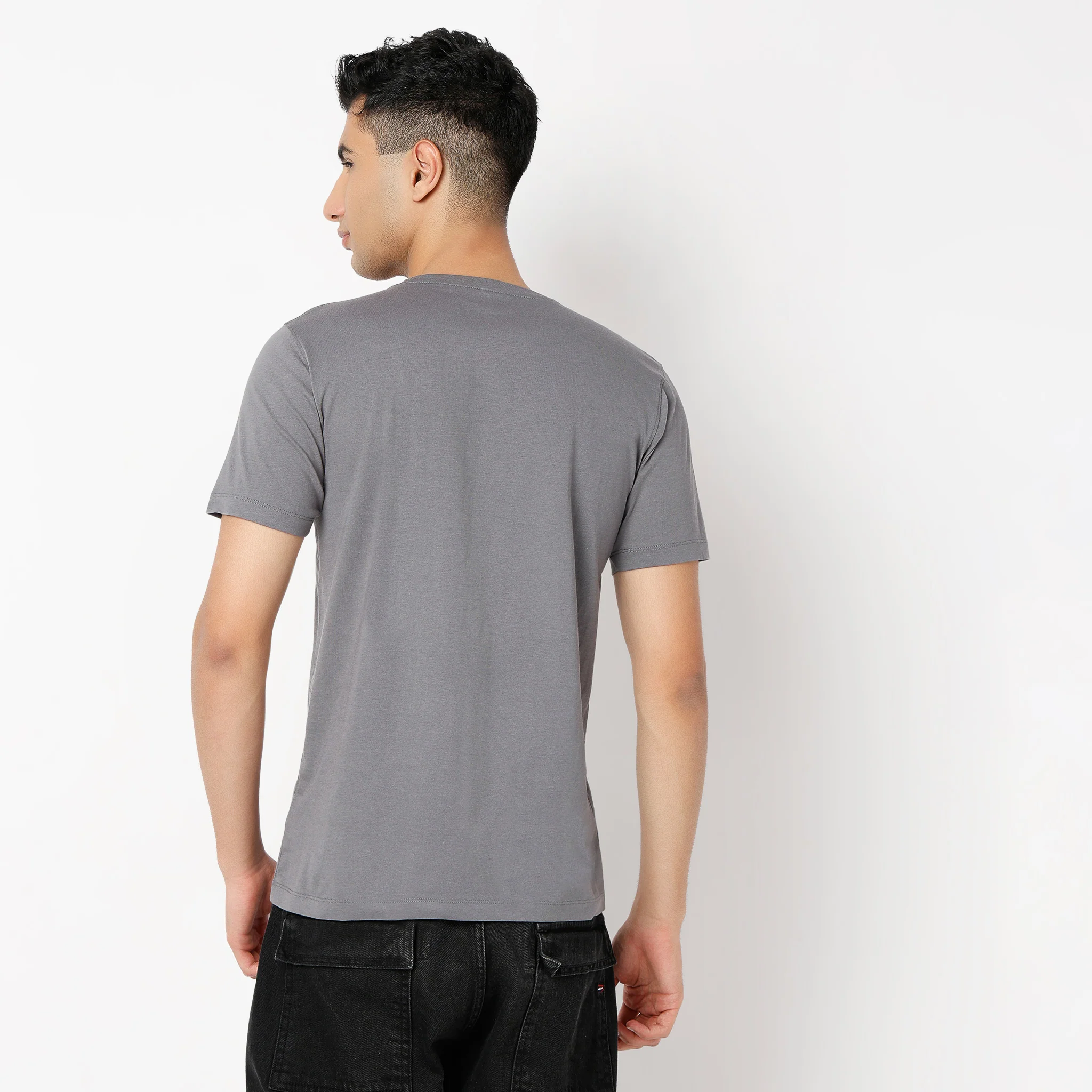 Graphitee Crew Neck Half Sleeve T-Shirt - Image 3