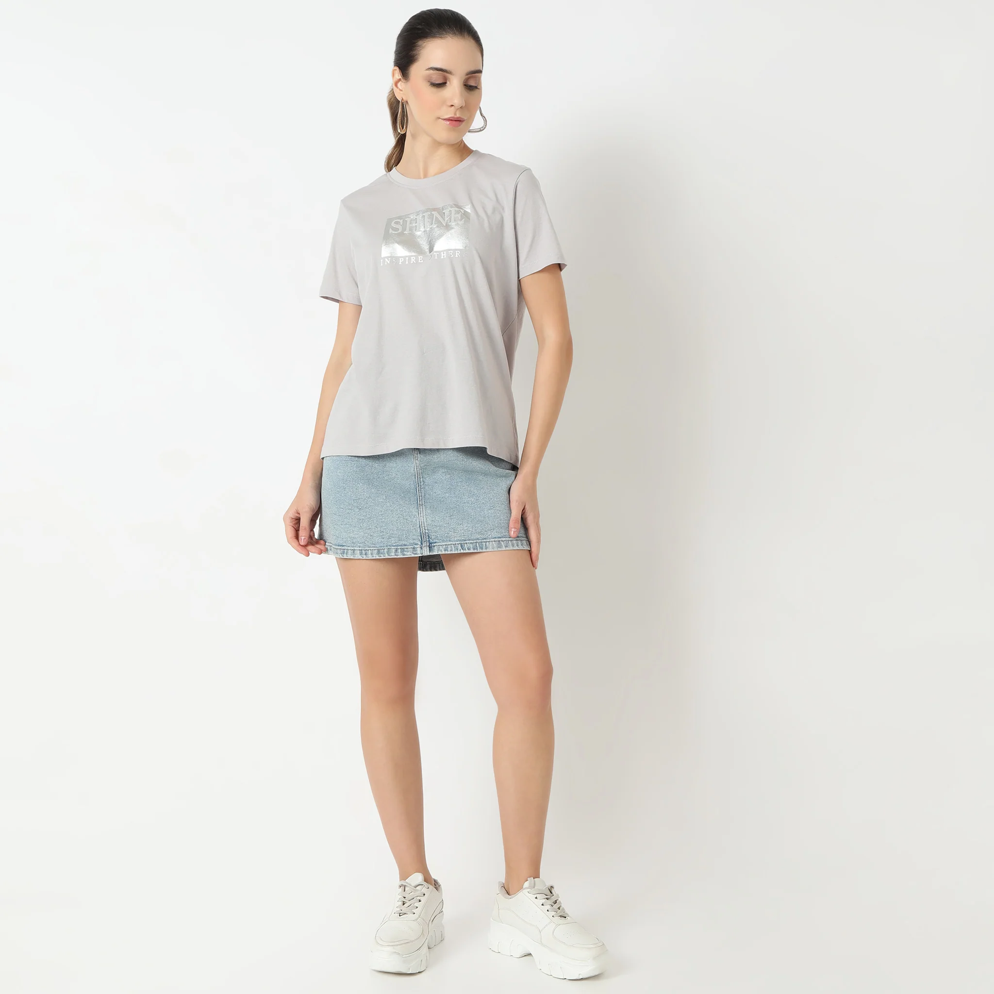Short Sleeve Round Neck With Front Graphic T-Shirt