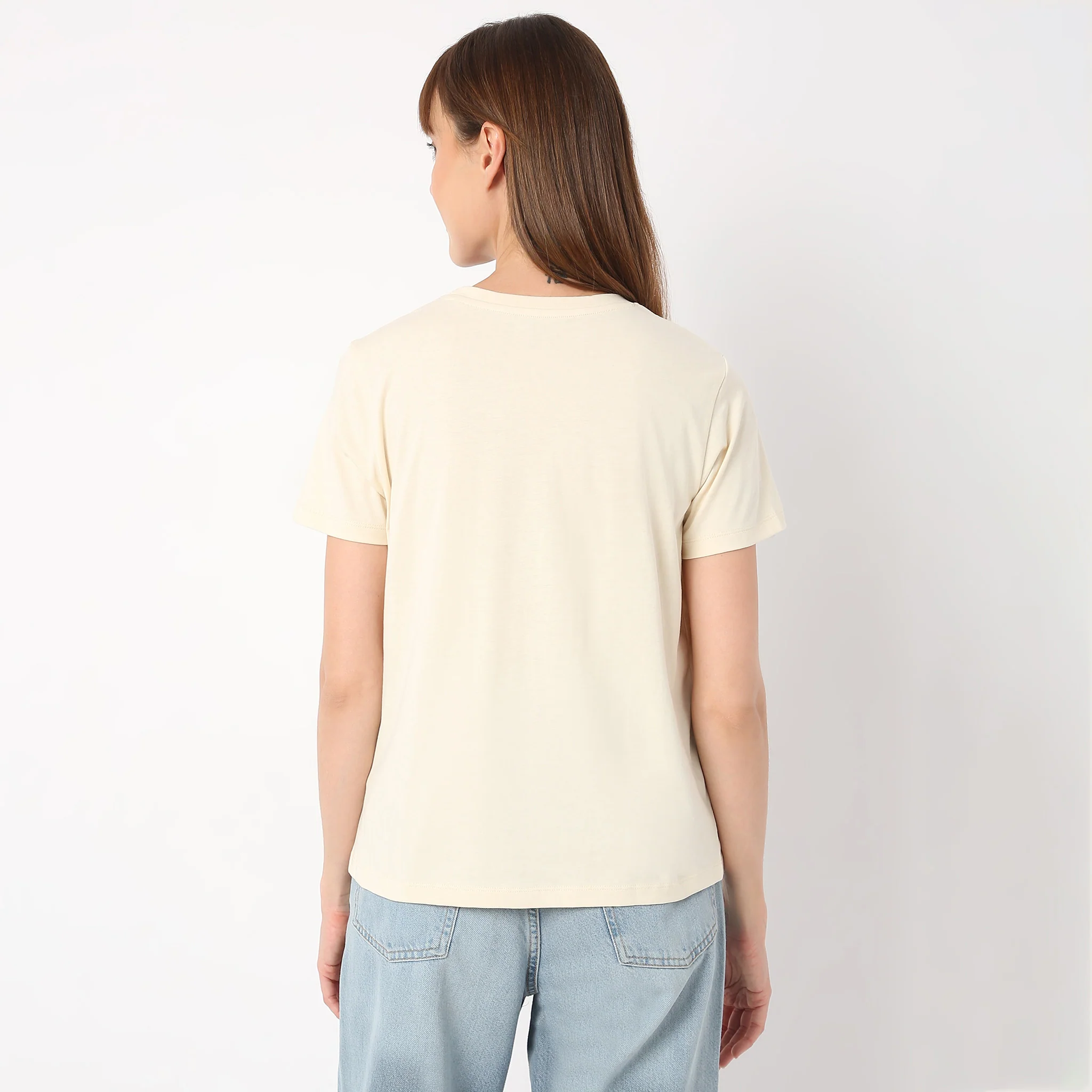 Crew Neck Short Sleeve Graphic T-Shirt - Image 3