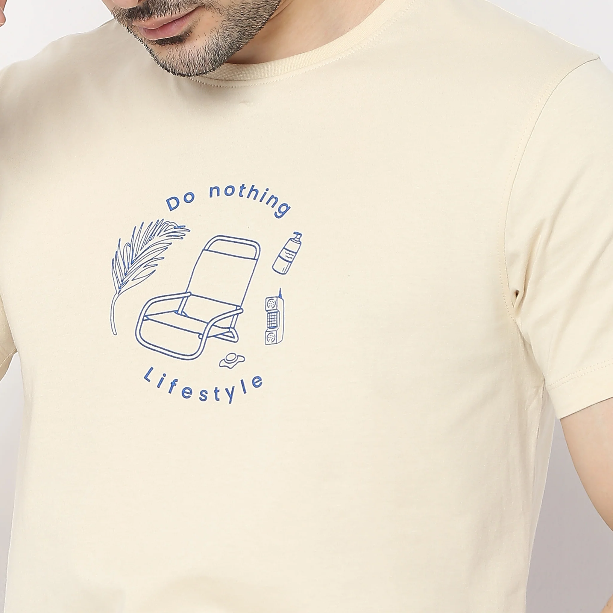 Knitted Graphic T-Shirt - Image 5