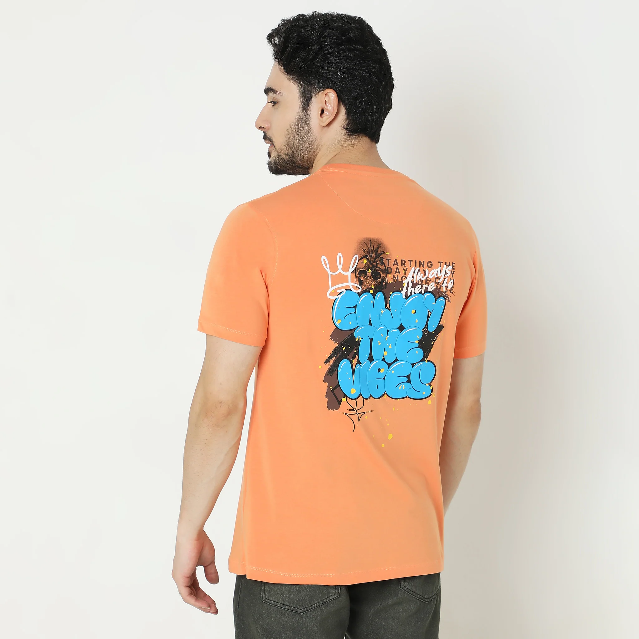Knitted Graphic T-Shirt - Image 3
