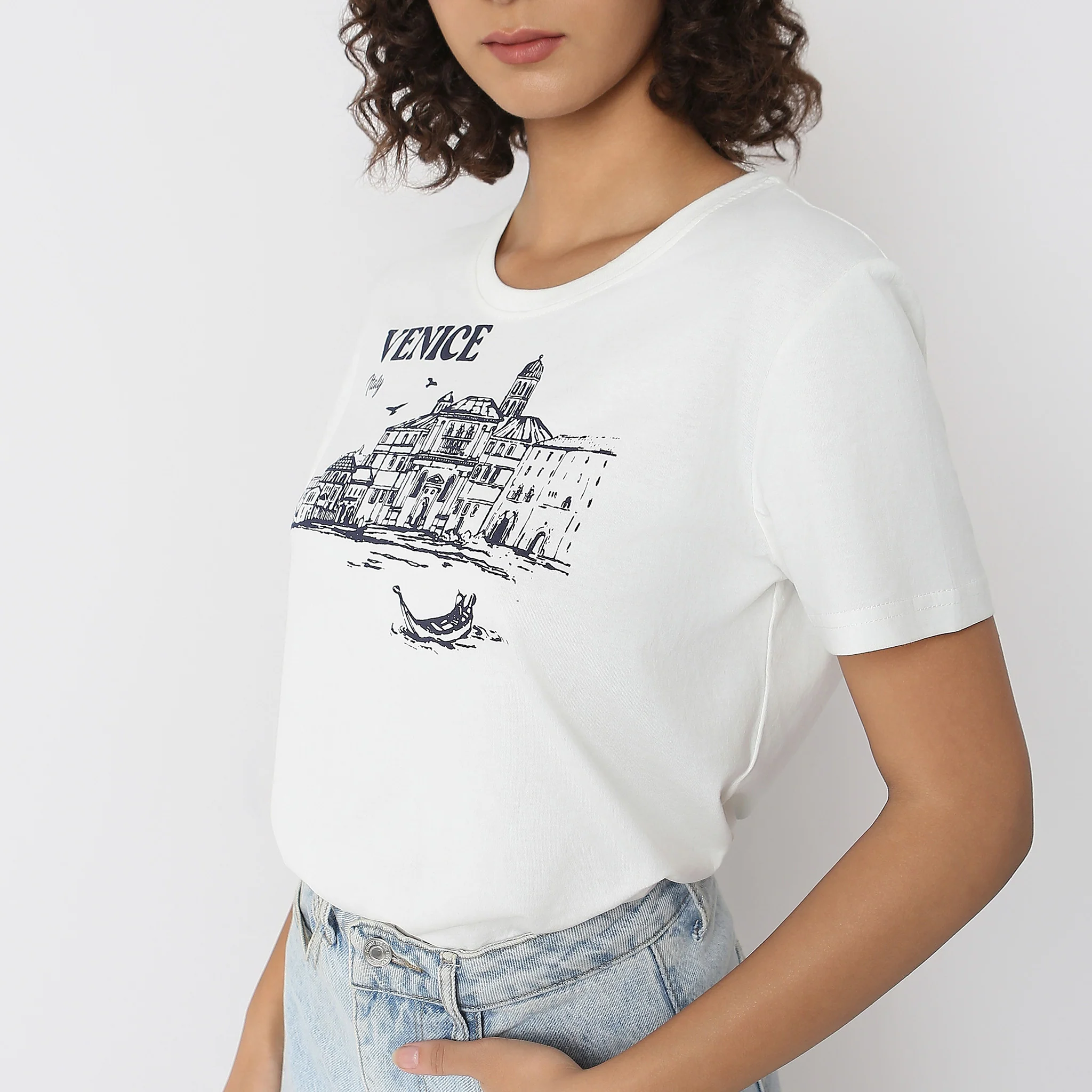 Regular Fit Graphic T-Shirt - Image 4