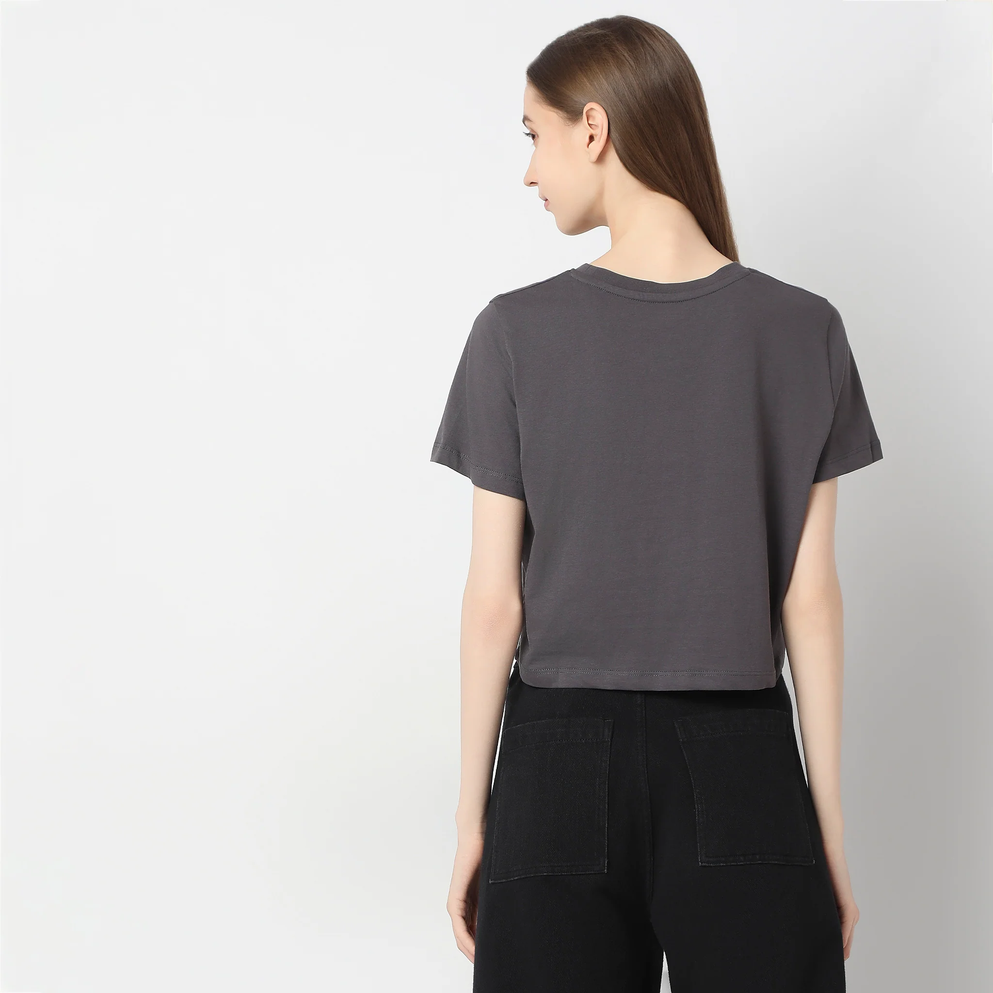 Regular Fit Graphic T-Shirt - Image 3