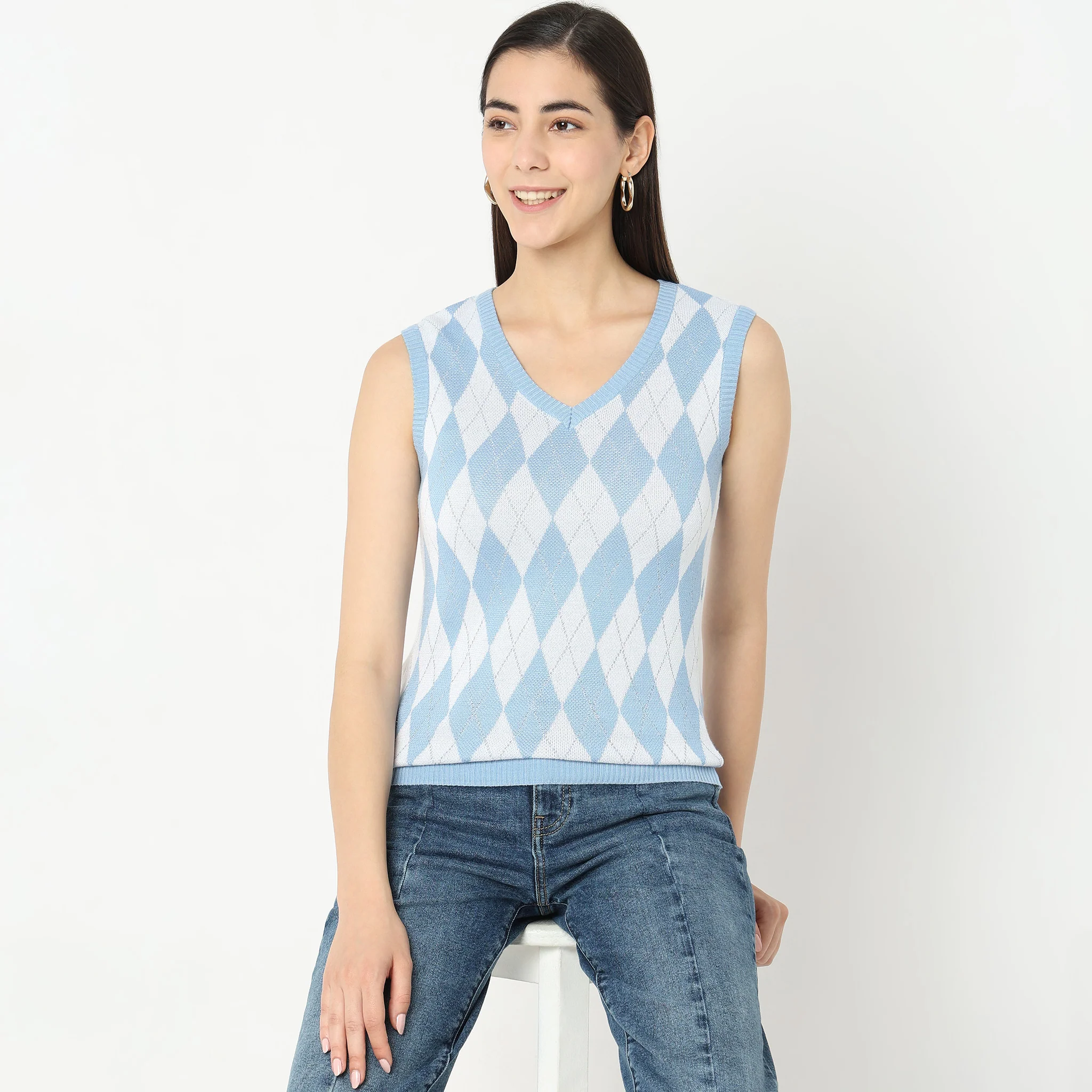 V-Neck Jacquard T-Shirt - Image 2