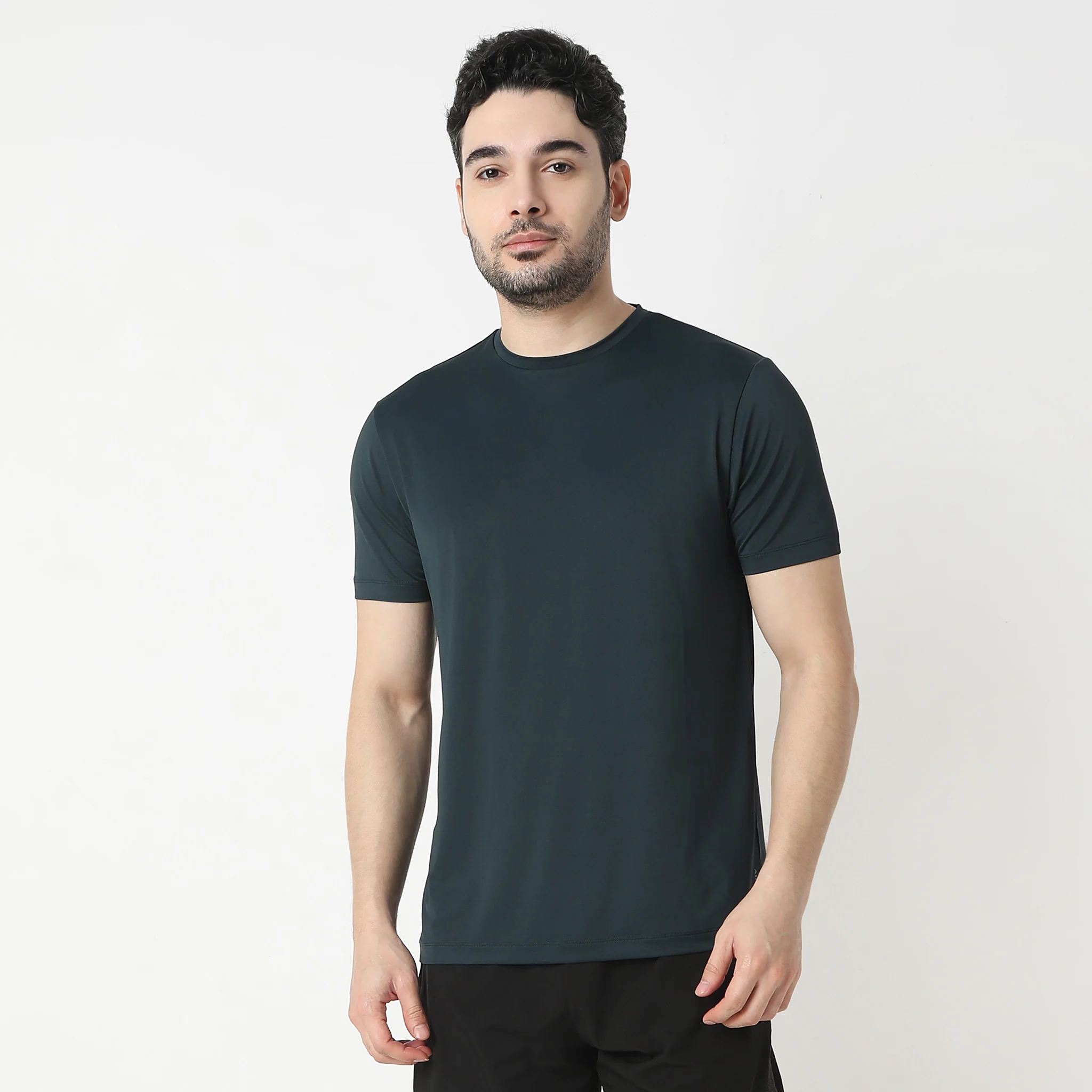 AirDry® Gym Tee - Work Out With E-Fast® Stretch-Made For Movement