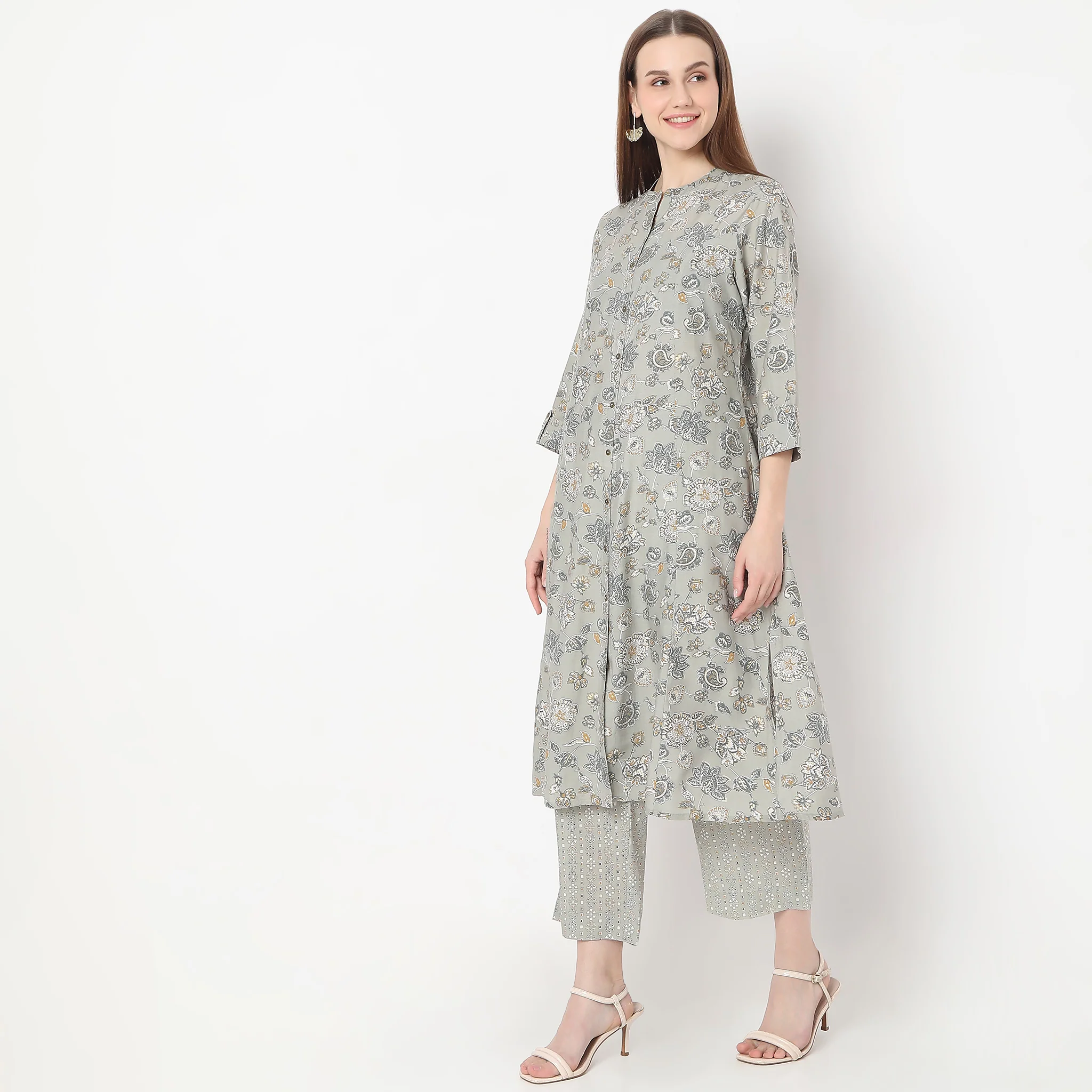 Floral Print Calf Length A-Line Kurta With Pant Set - Image 11
