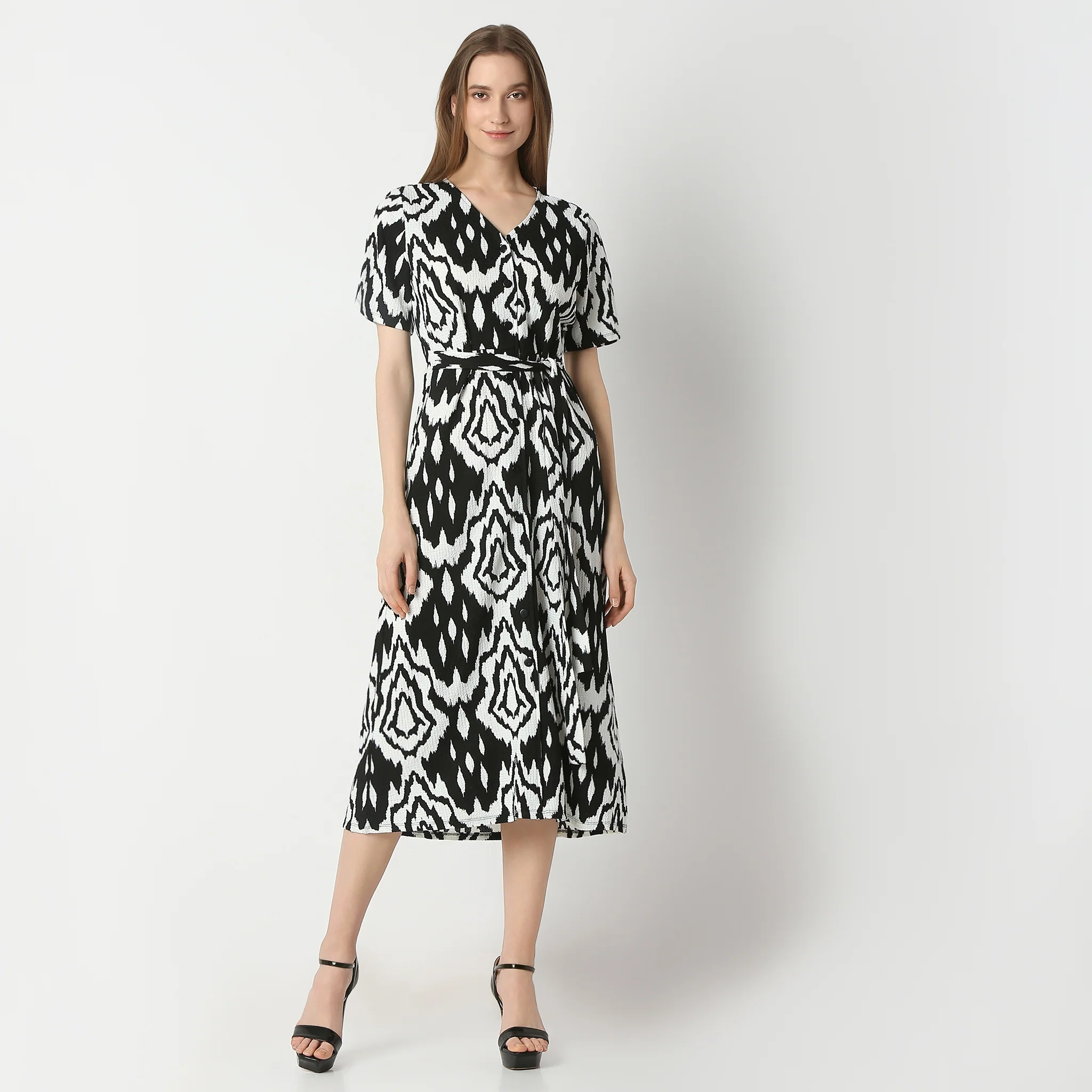 Printed Calf Length V-Neck Short Sleeve Dress - Image 2