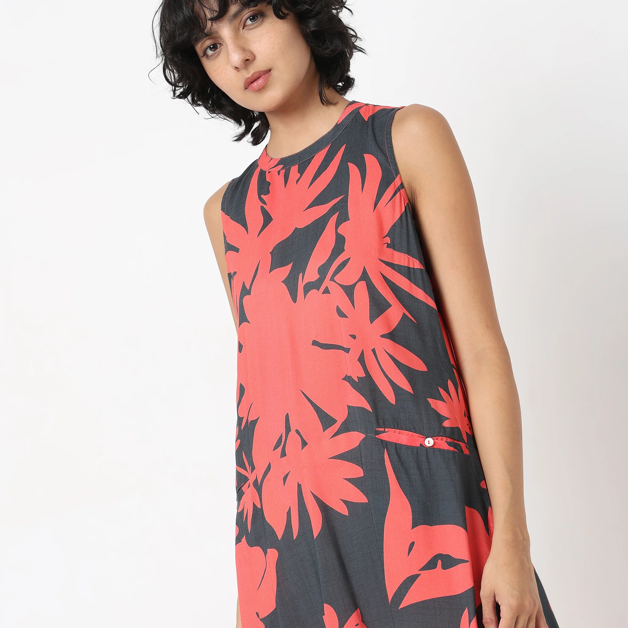 Regular Fit Printed Band Neck Kurta - Image 5