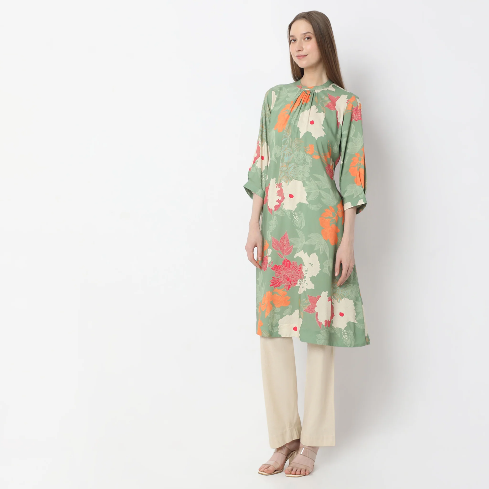 Printed Knee Length Band Neck Straight Kurta - Image 15