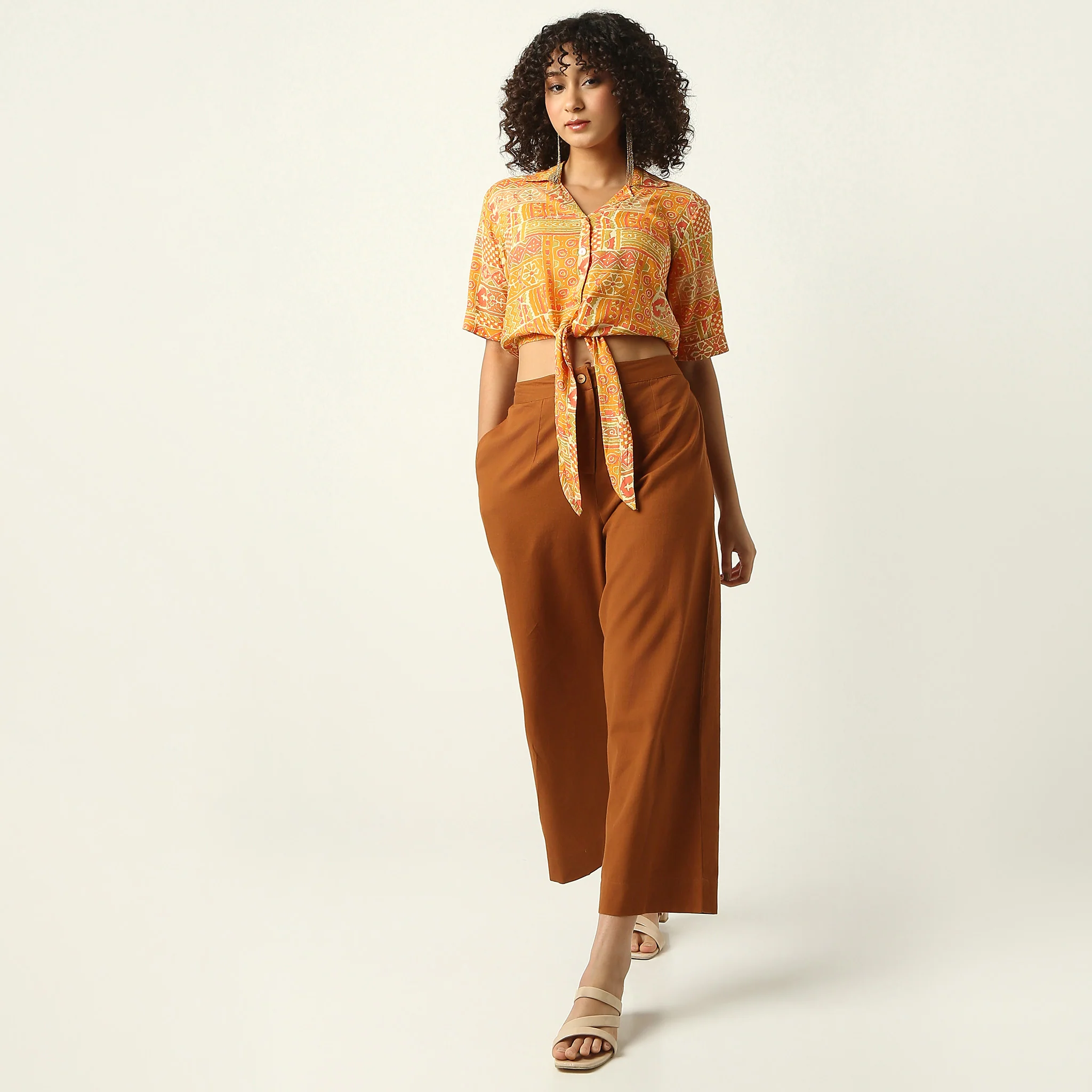 Lapel Collar Elbow Sleeve Straight Printed Crop Top With Tie Up Knot