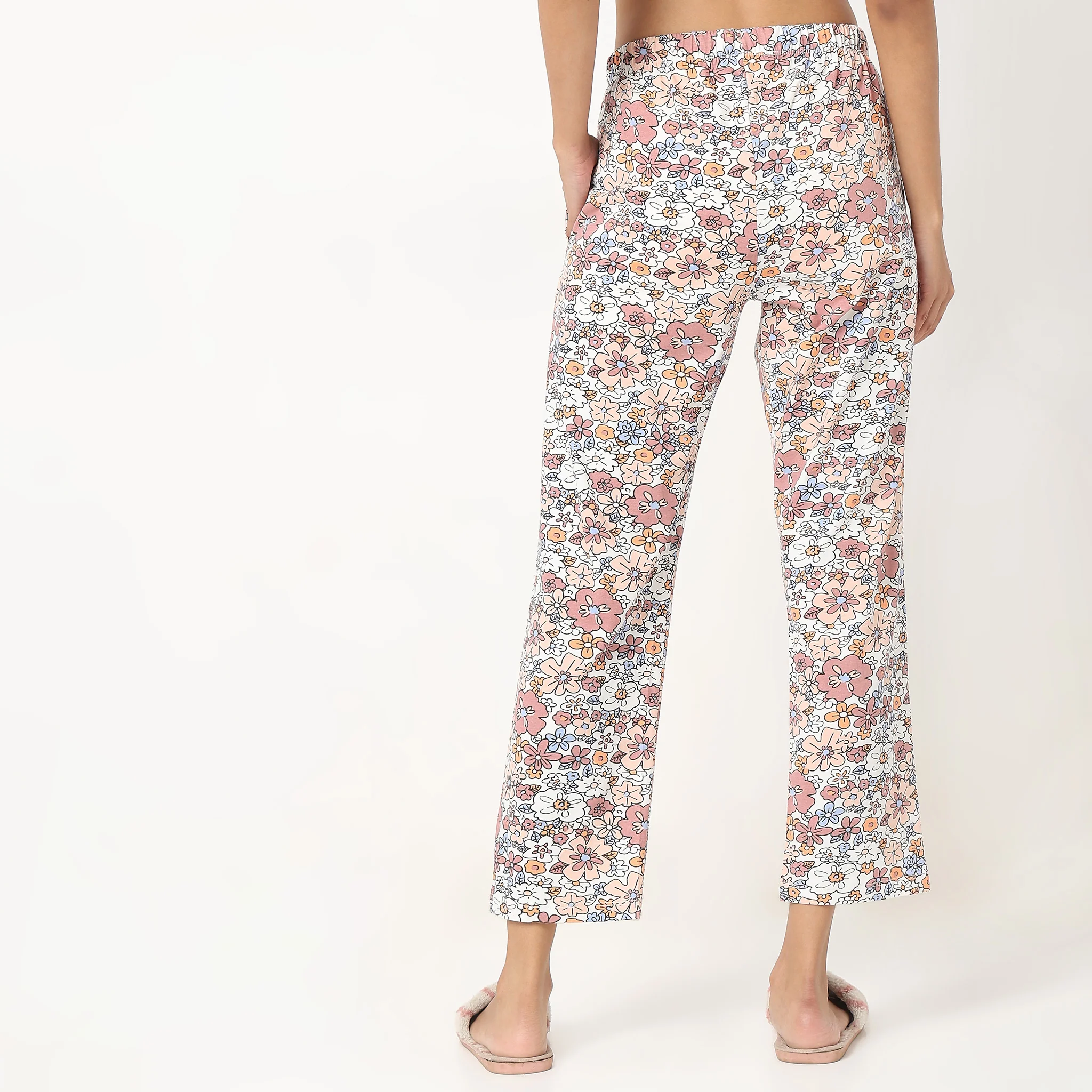 Knitted Printed Mid Rise Lounge Pyjamas - Image 3