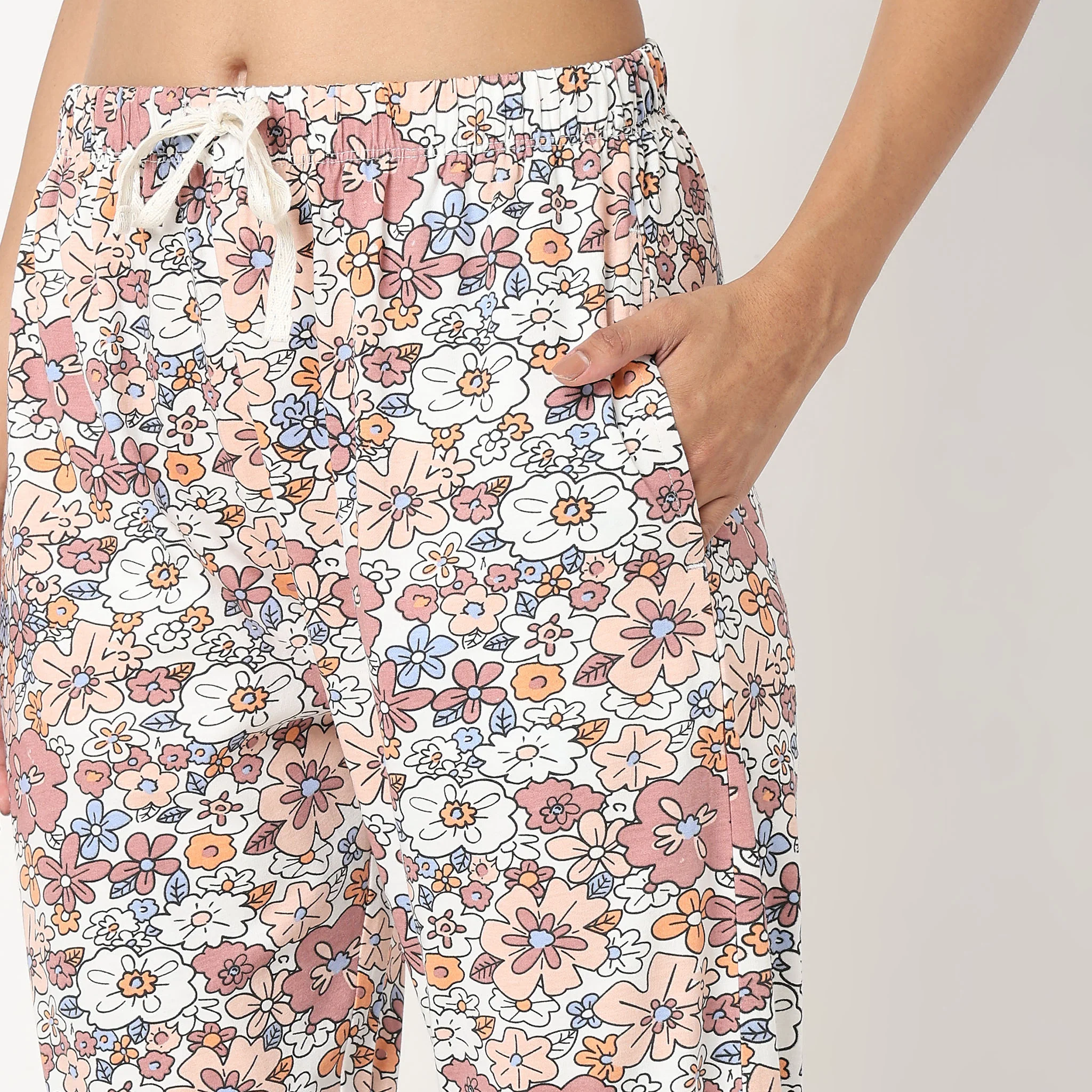 Knitted Printed Mid Rise Lounge Pyjamas - Image 4