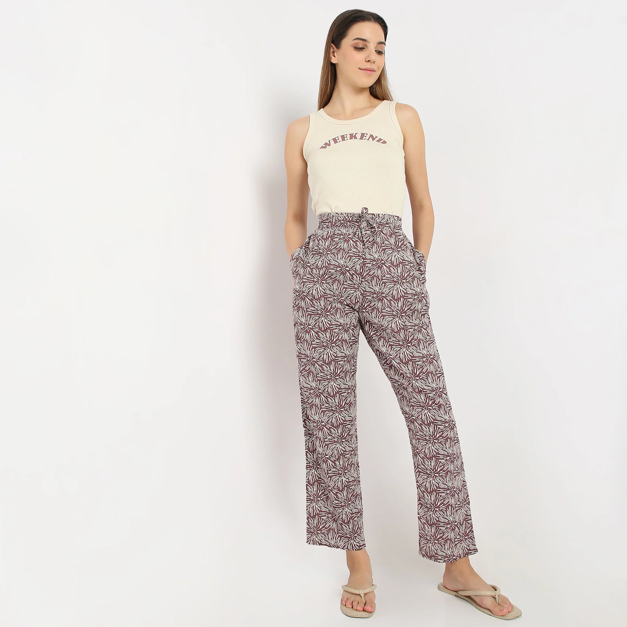 Printed Full Length Mid Rise Lounge Pyjamas
