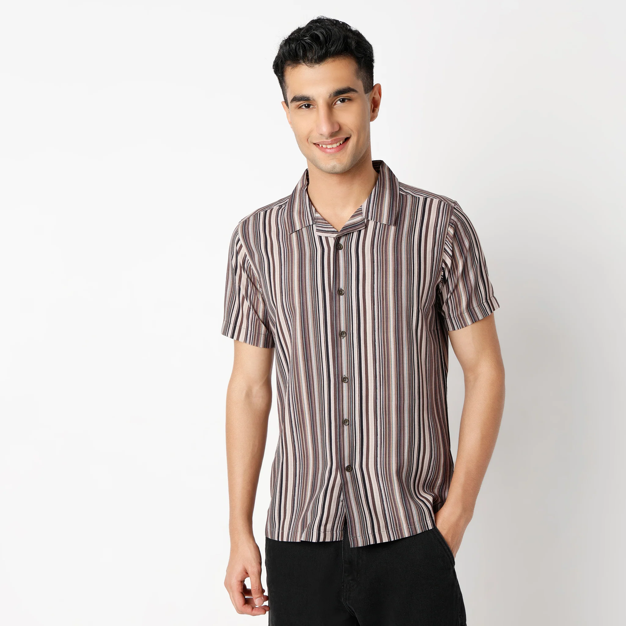 Printed Camp Collar Retreat Half Sleeve Shirt - Image 2