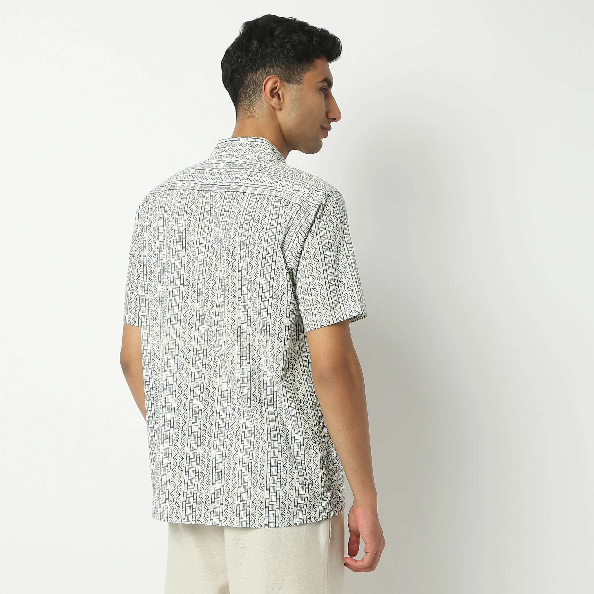 Shirt Collar Half Sleeve Short Length Block Print Shirt - Image 3