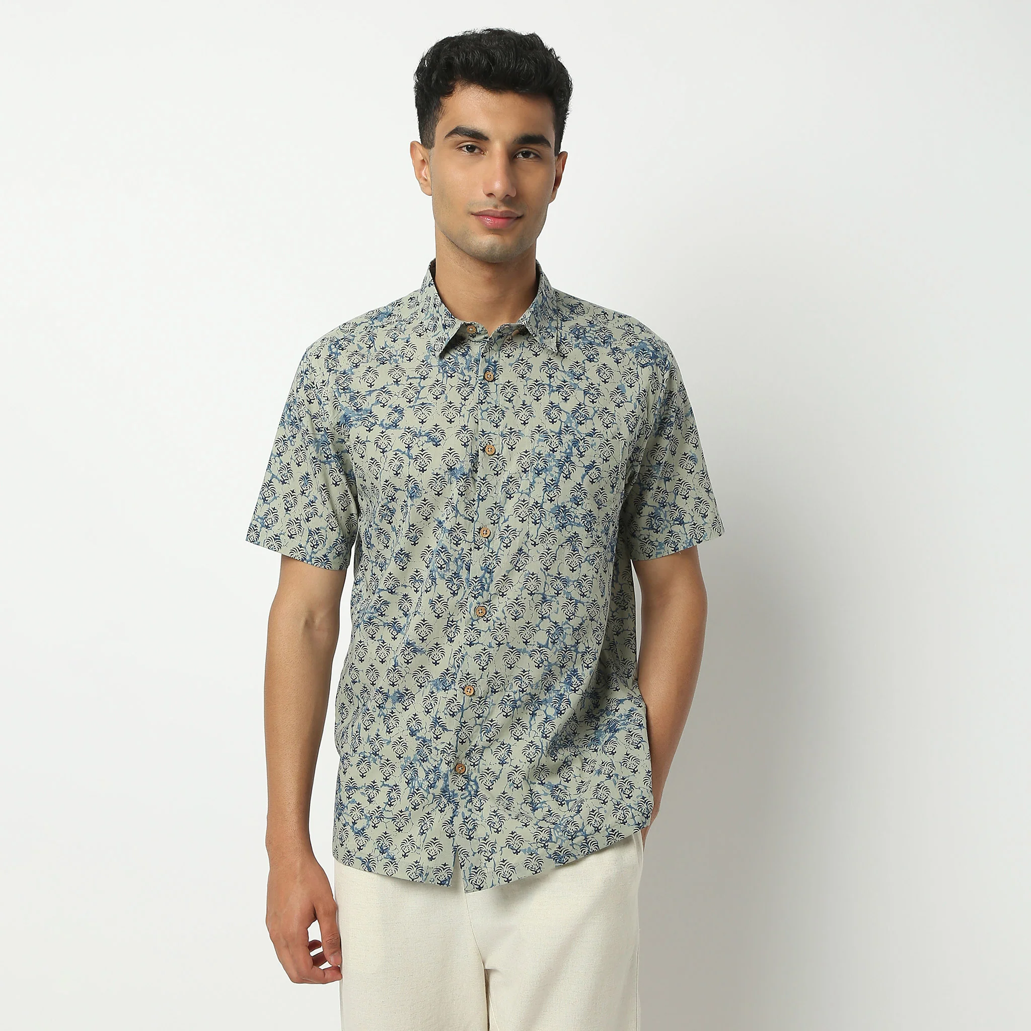 Shirt Collar Half Sleeve Short Length Block Print Shirt - Image 2
