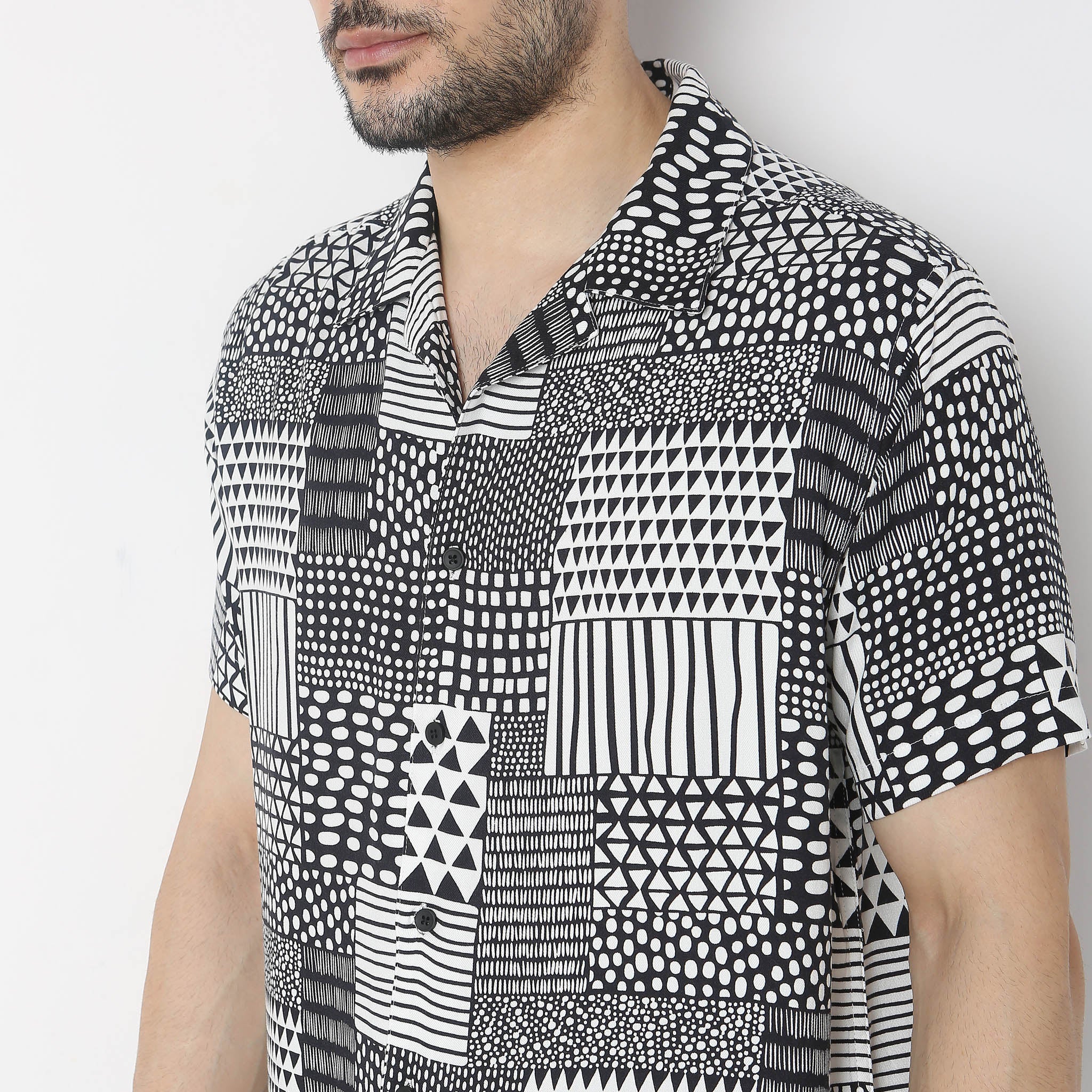 Retreat ®️ Shirt Premium 40s Fine Rayon Regular Fit Printed Shirt - Image 15