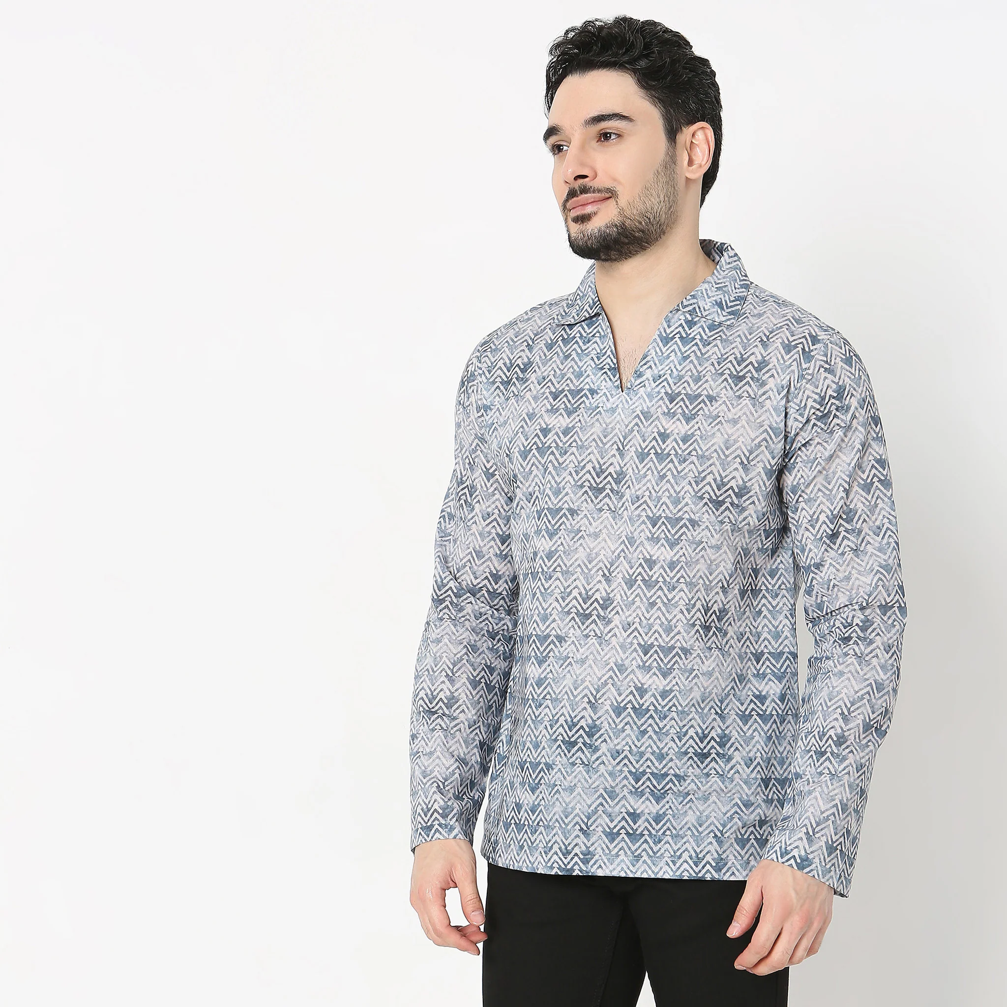 Regular Fit Printed Short Kurta - Image 5