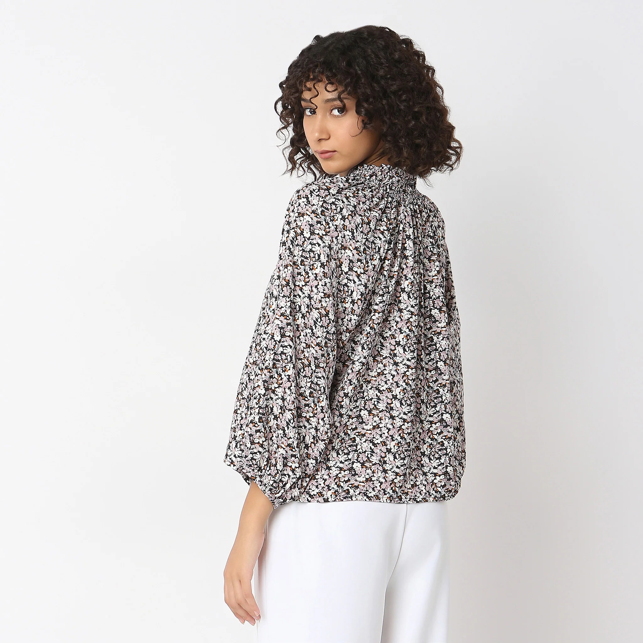 Regular Fit Printed Top - Image 3