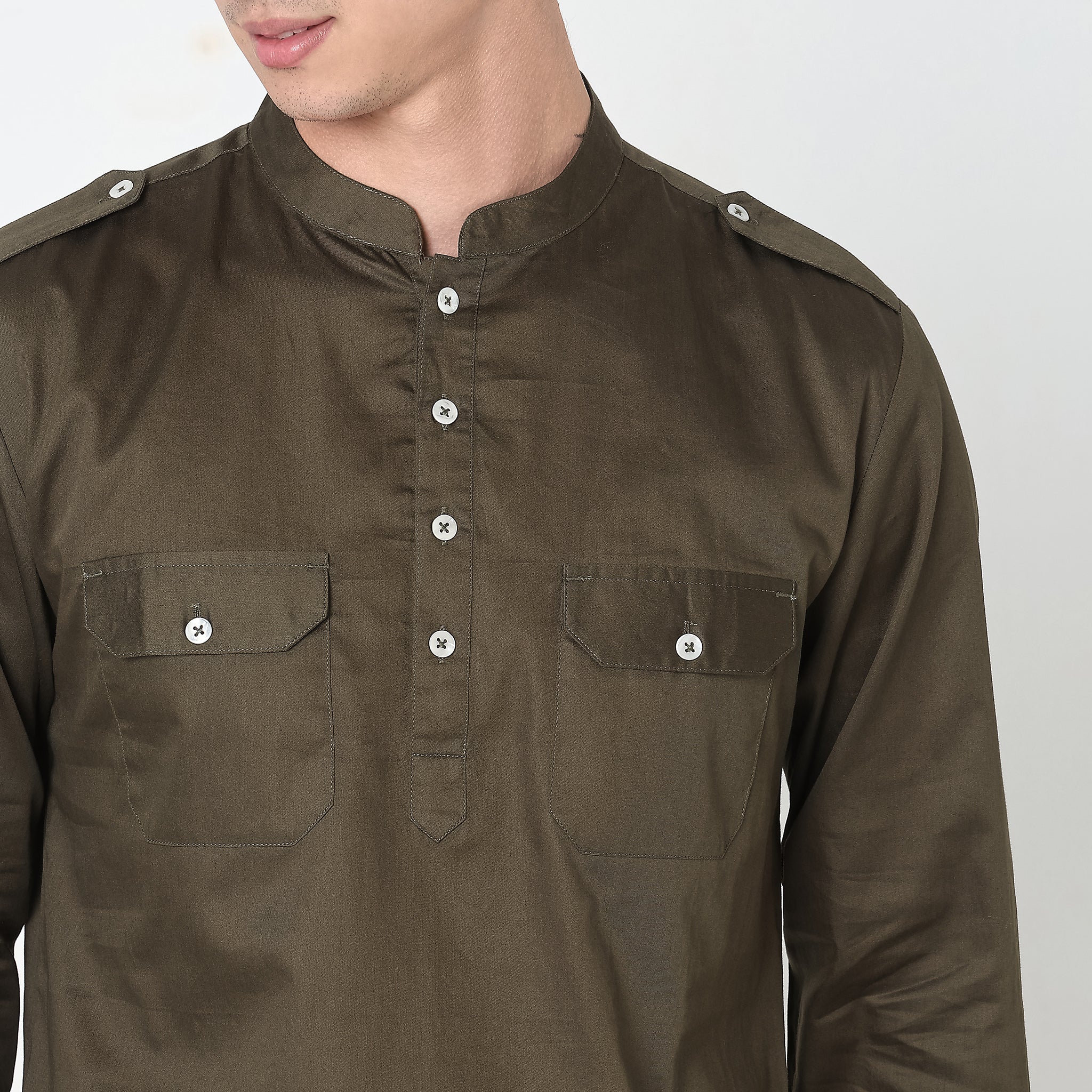 Regular Fit Solid Kurta - Image 9