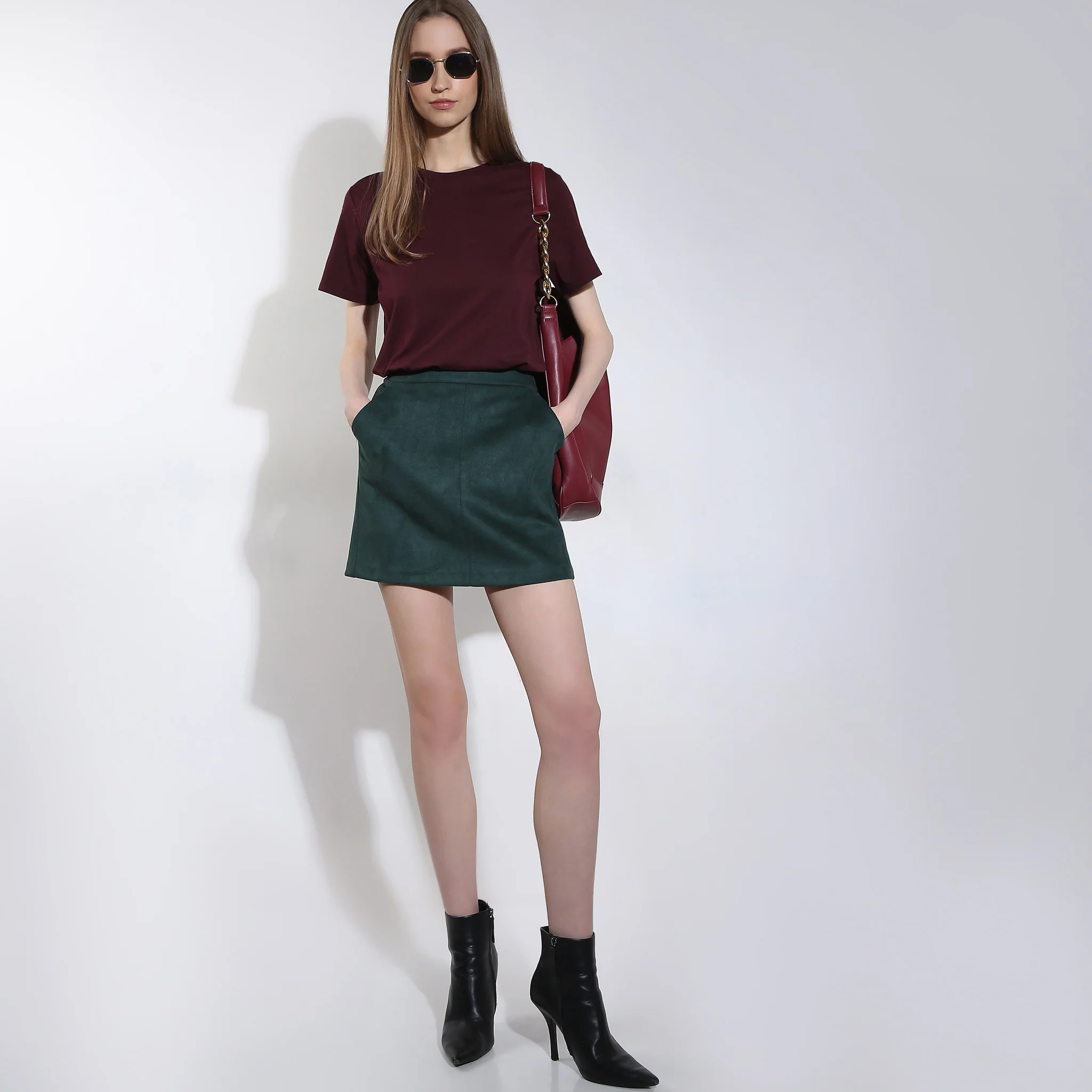 Solid Round Neck T-Shirt - Image 37