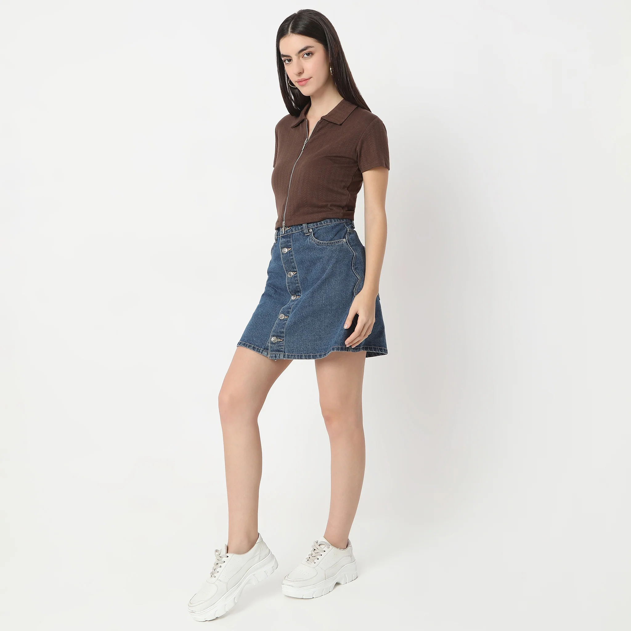 Solid Polo Neck Short Sleeve Tee With Front Zip Open Crop T-Shirt - Image 9