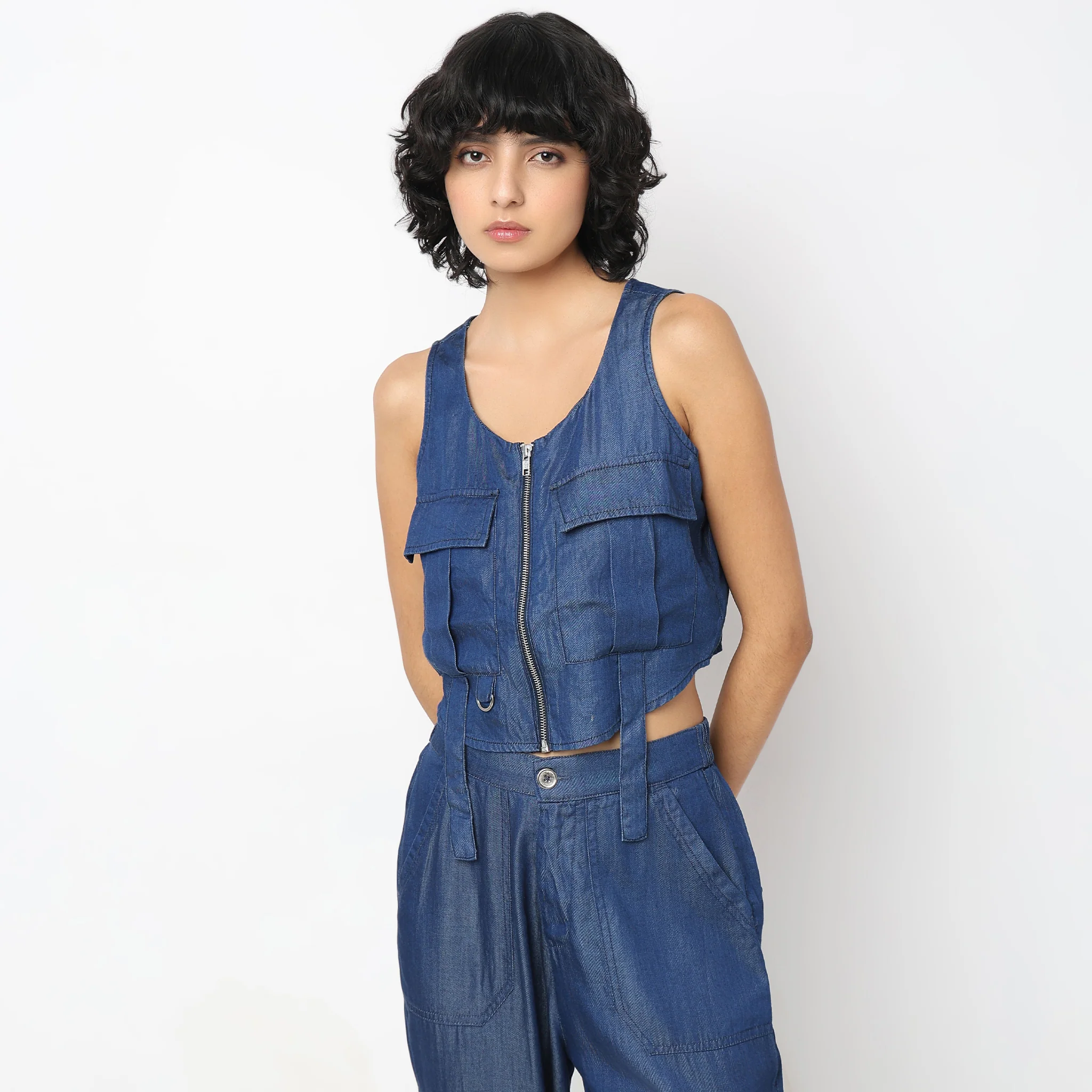 Regular Fit Solid Top - Image 2