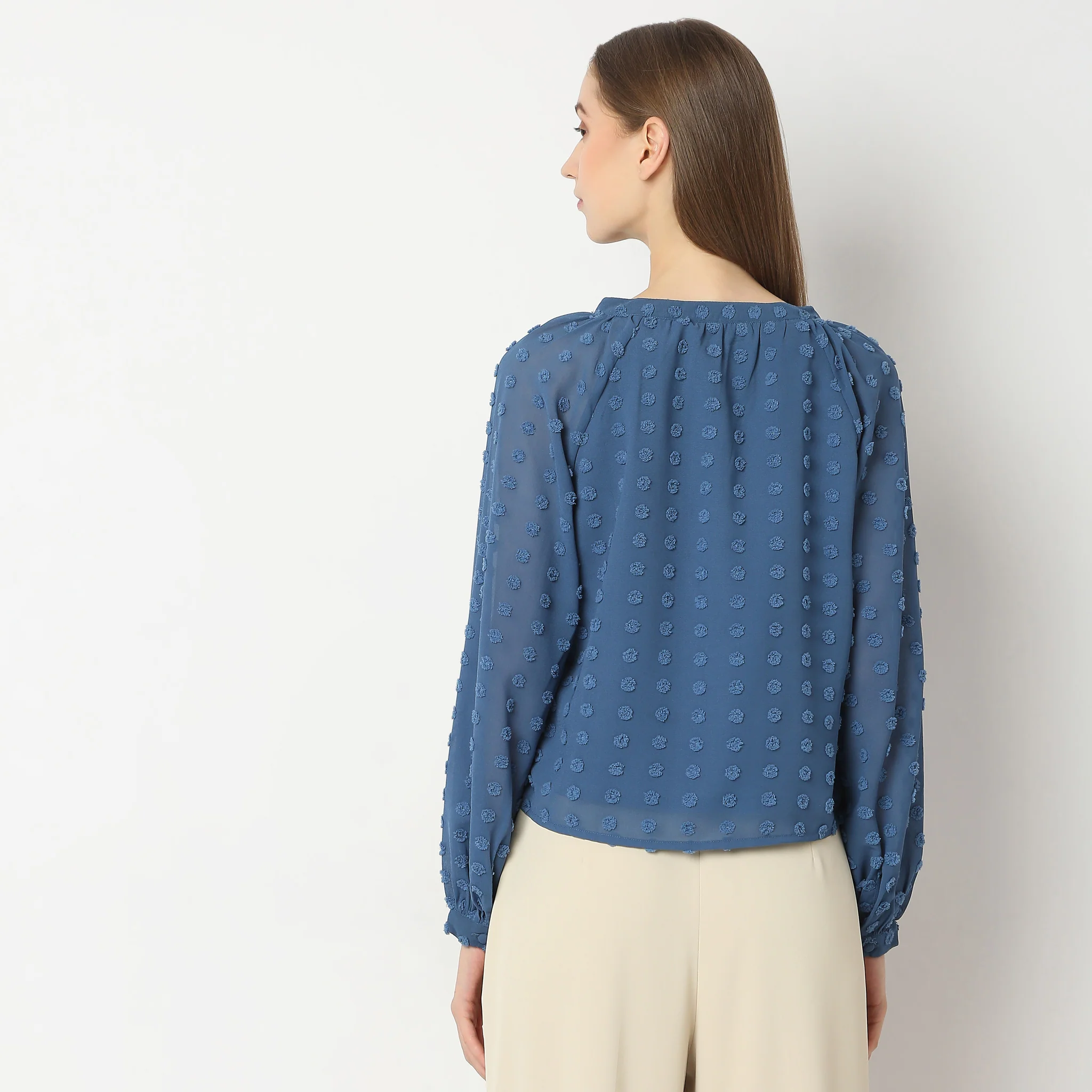 Regular Fit Solid Top - Image 3
