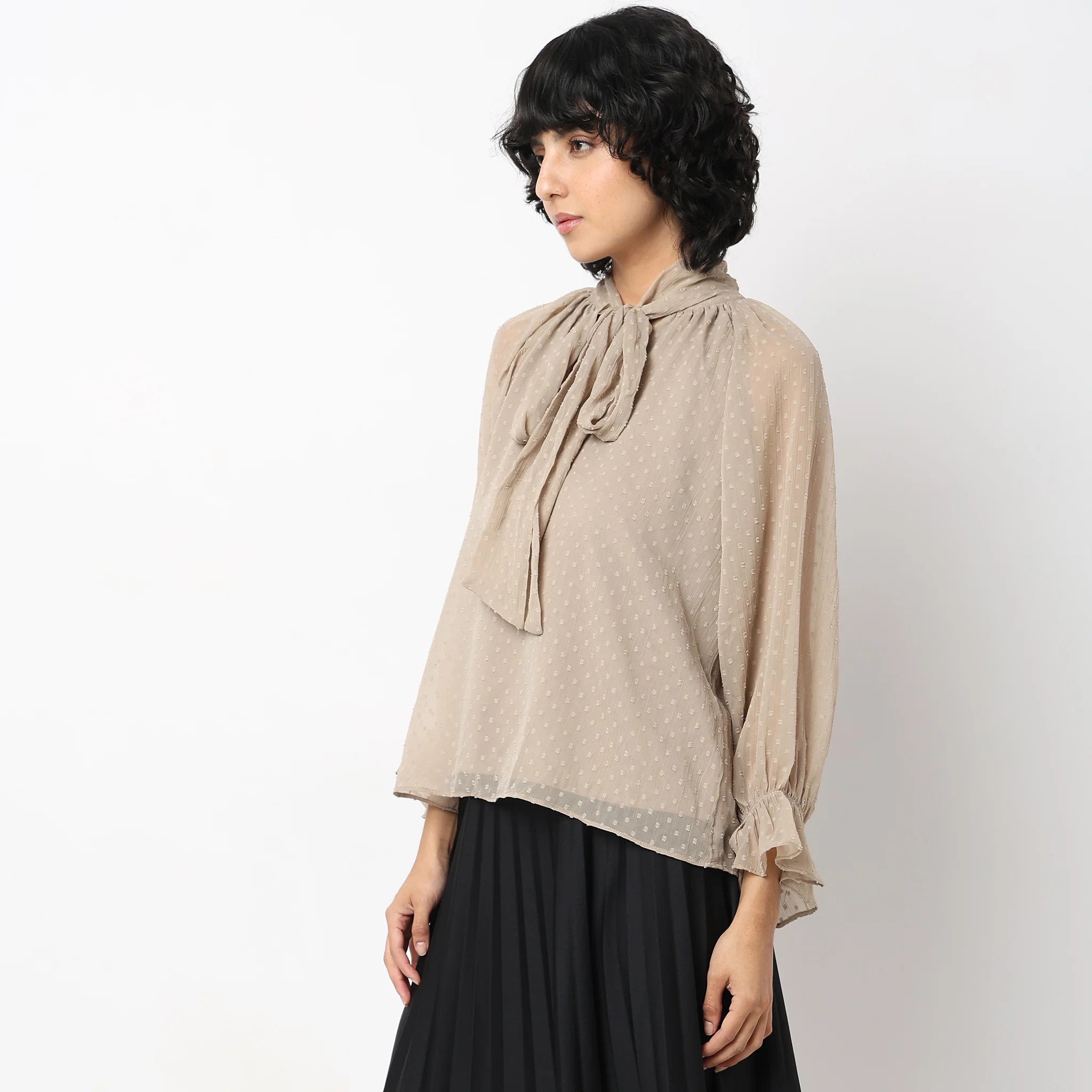 Regular Fit Solid Top - Image 5