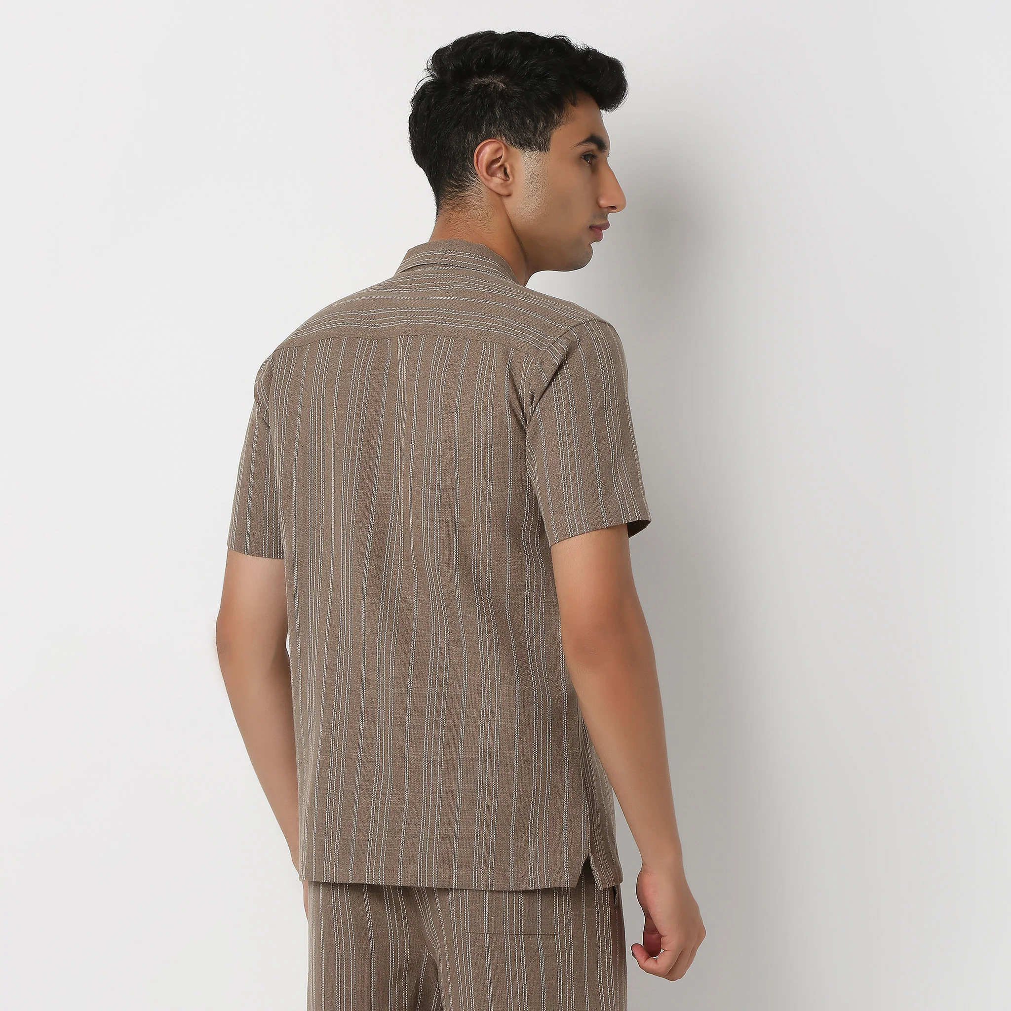 Mood Shirt Camp Collar With Textured Stripes - Image 3
