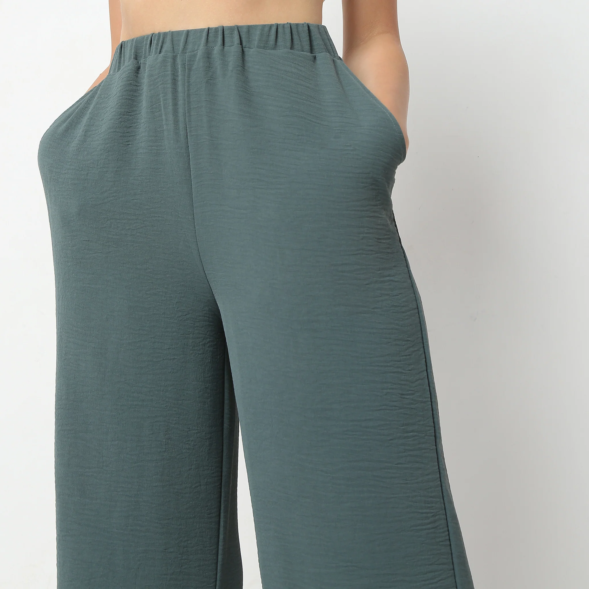 Structured Ankle Length Mid Rise Palazzos - Image 4