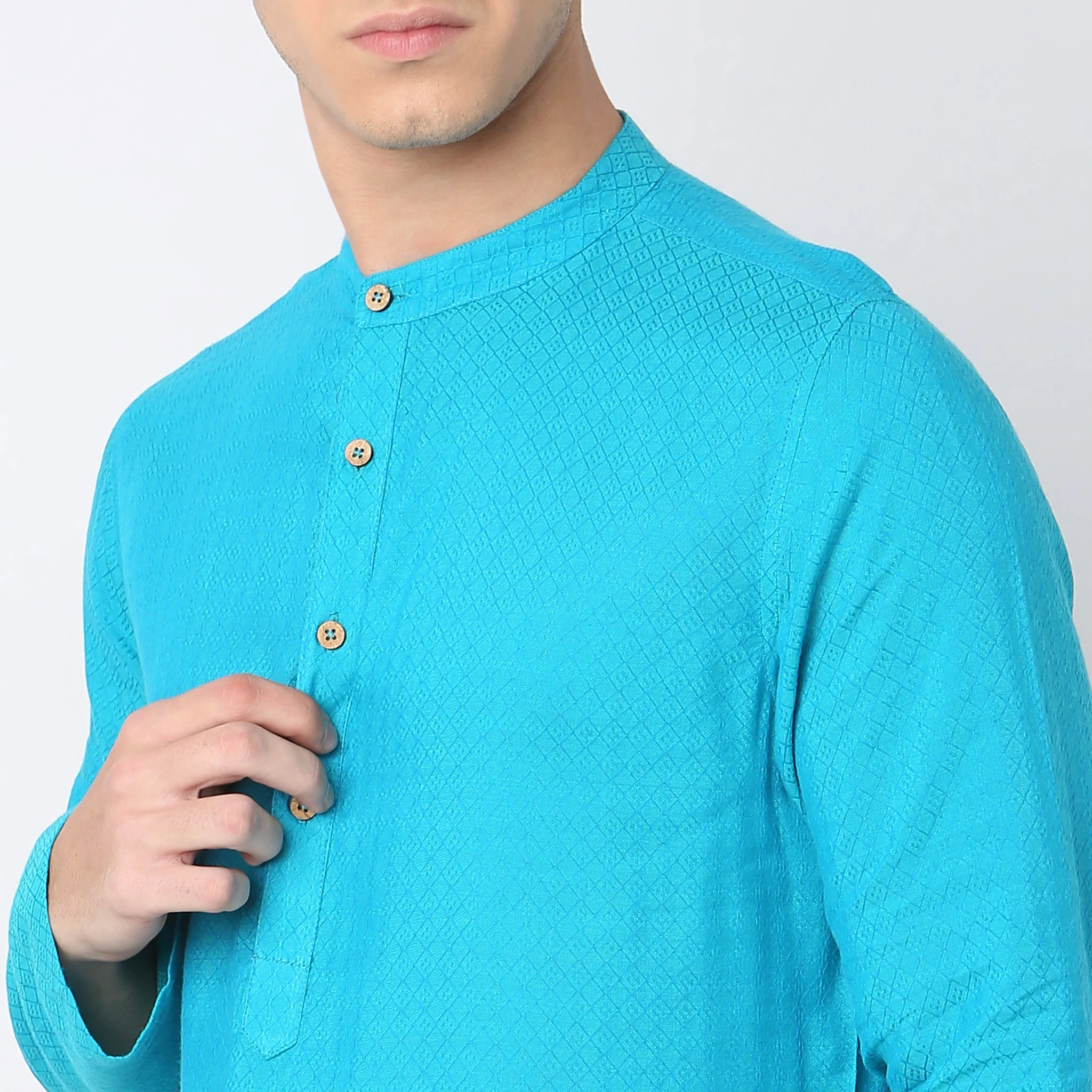 Regular Fit Structured Kurta - Image 4