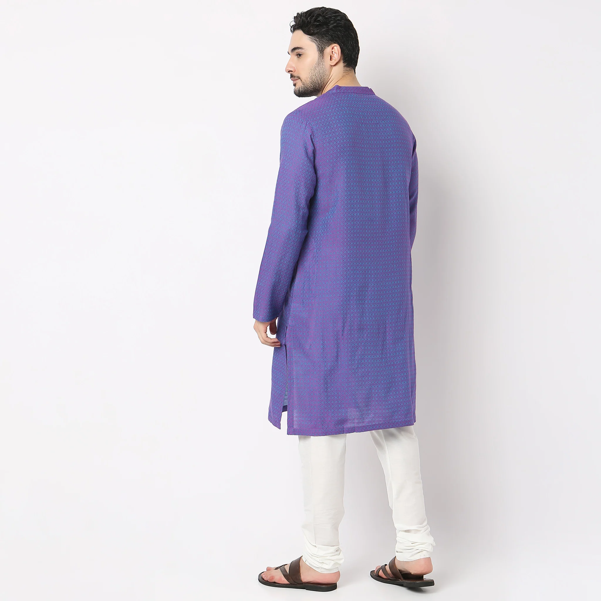 Regular Fit Structured Kurta - Image 8