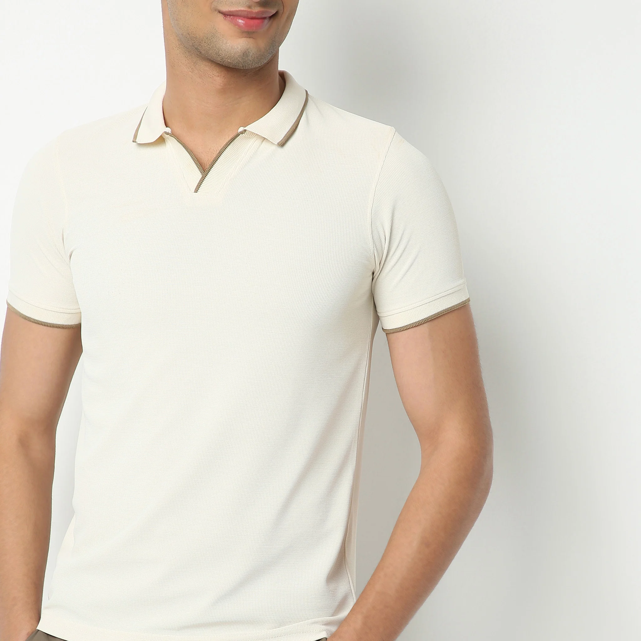Weekend Poloᵉˣ - Micro Structure Johnny Collar Relaxed Fit - Image 10
