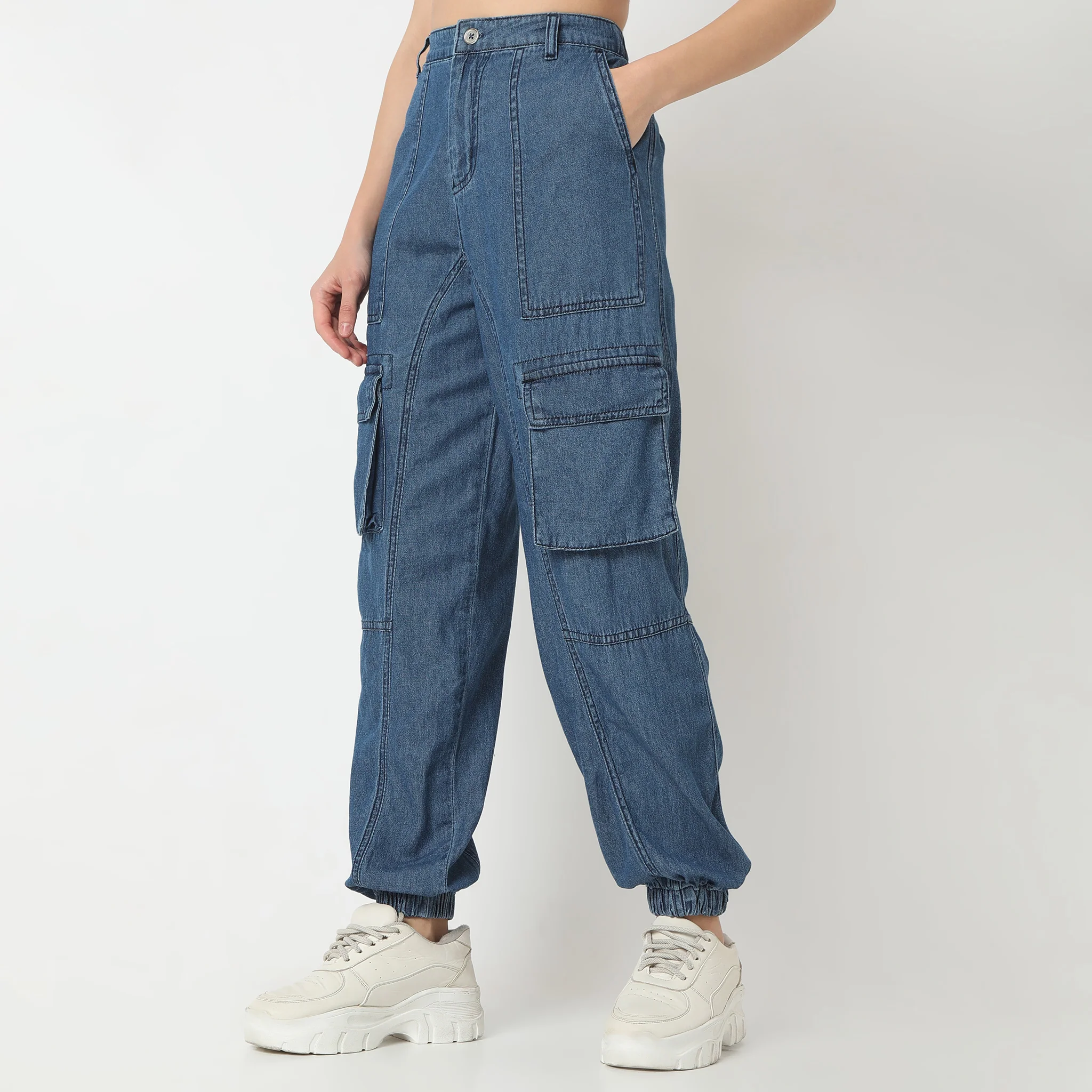 Relaxed Fit Full Length High Rise Light Weight Denim Pants - Image 4