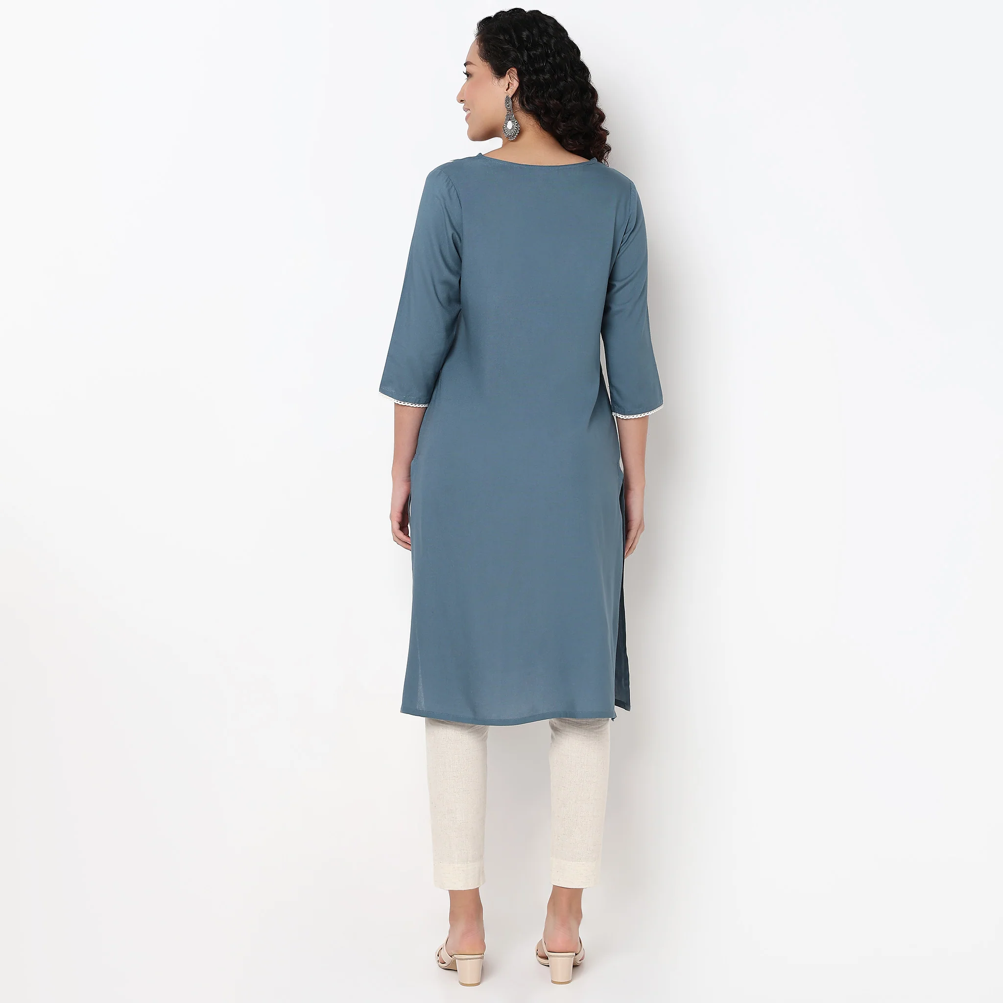 Embroidered Center Panel Straight Kurta - Image 3