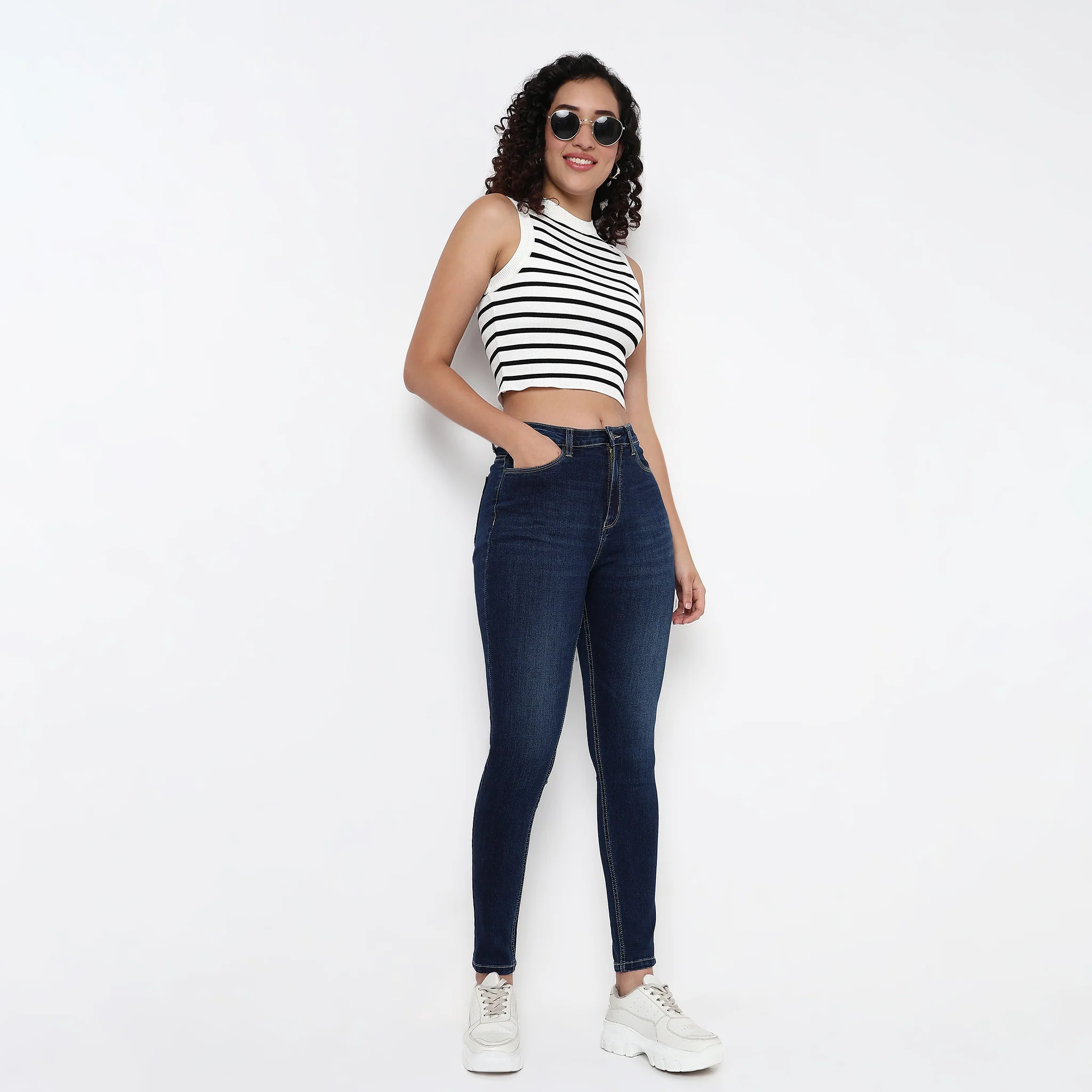 SU Jeans™ - Skinny Fit Essential High Rise Jeans - Image 4