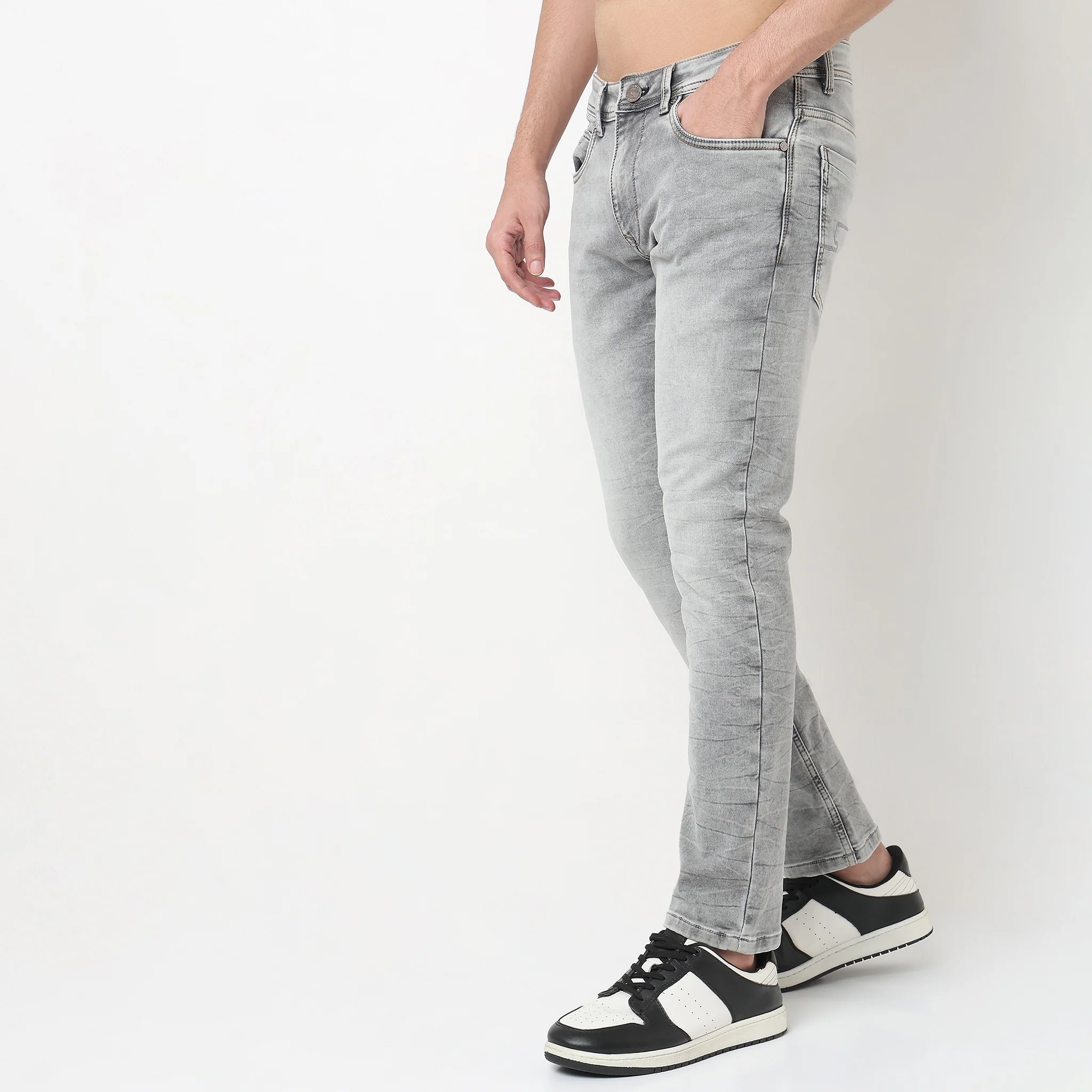 Ice wash Slim Fit Jeans - Image 5