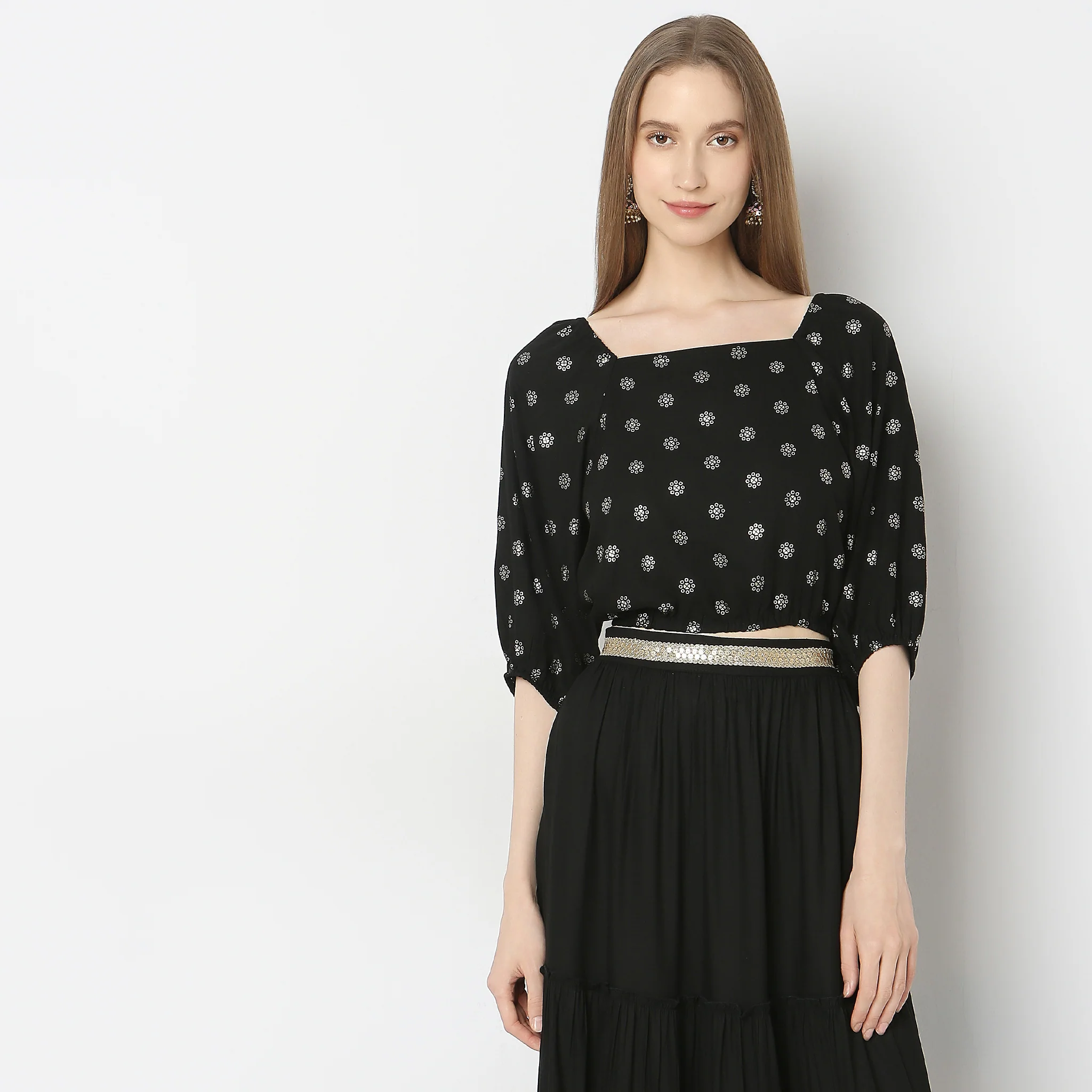 Slim Fit Printed Crop Top - Image 2