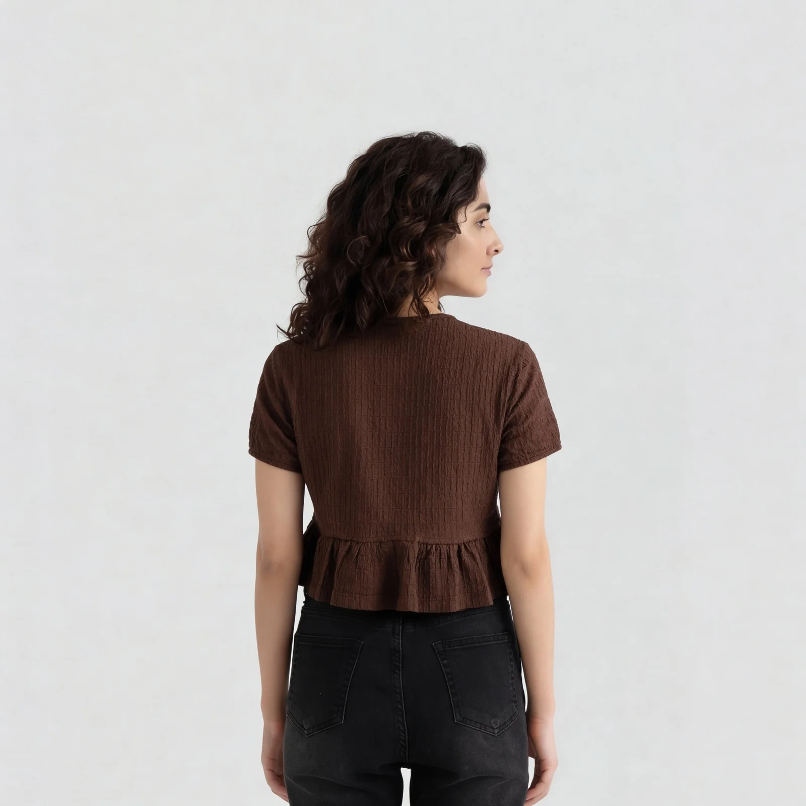 Slim Fit Short Sleeve Crop Top - Image 3