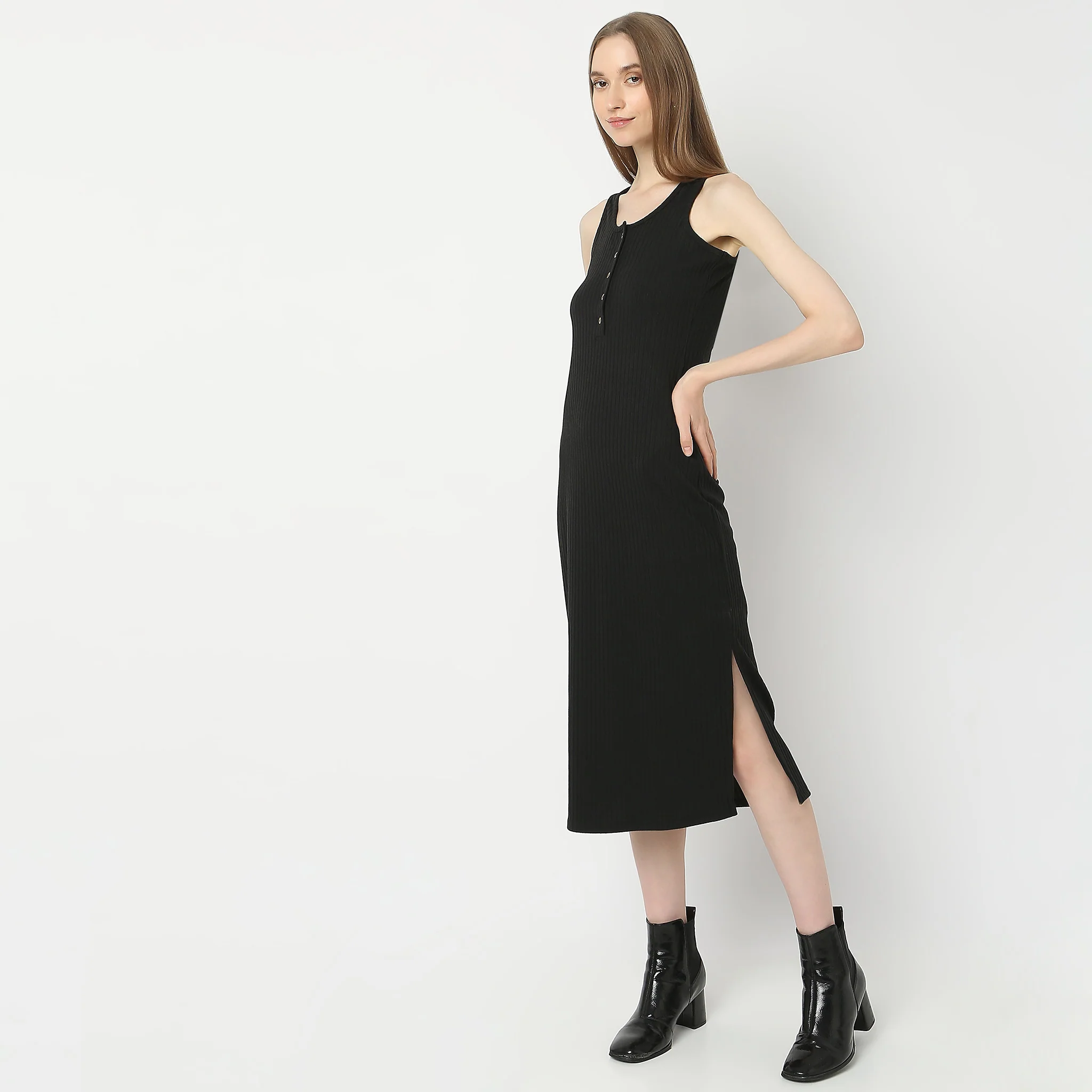 Slim Fit Solid Dress - Image 5