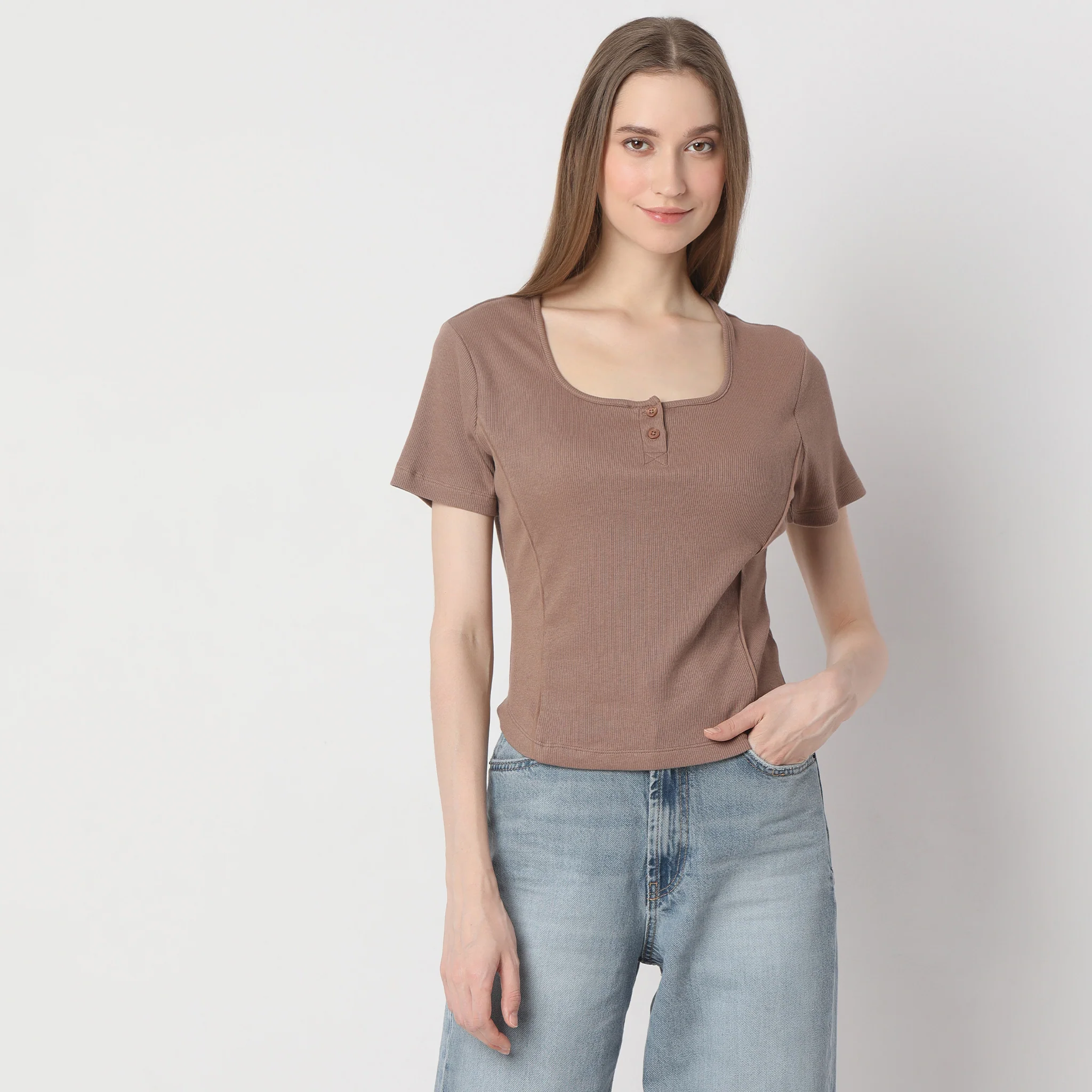 Slim Fit Short Sleeve Solid Betty Essential T-Shirt - Image 6