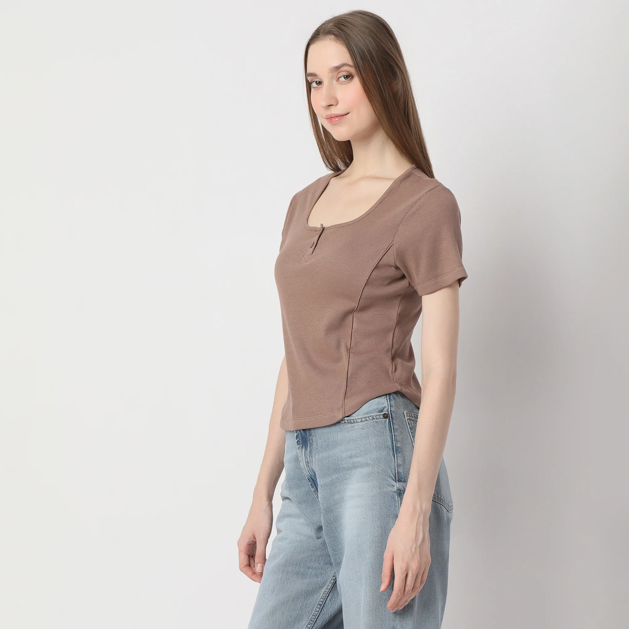 Slim Fit Short Sleeve Solid Betty Essential T-Shirt - Image 8