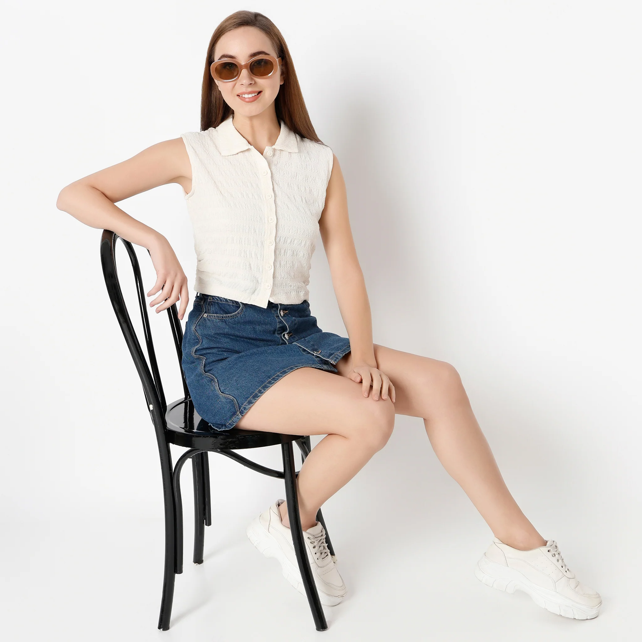 Shirt Collar Sleeveless Crop Shirt - Image 6