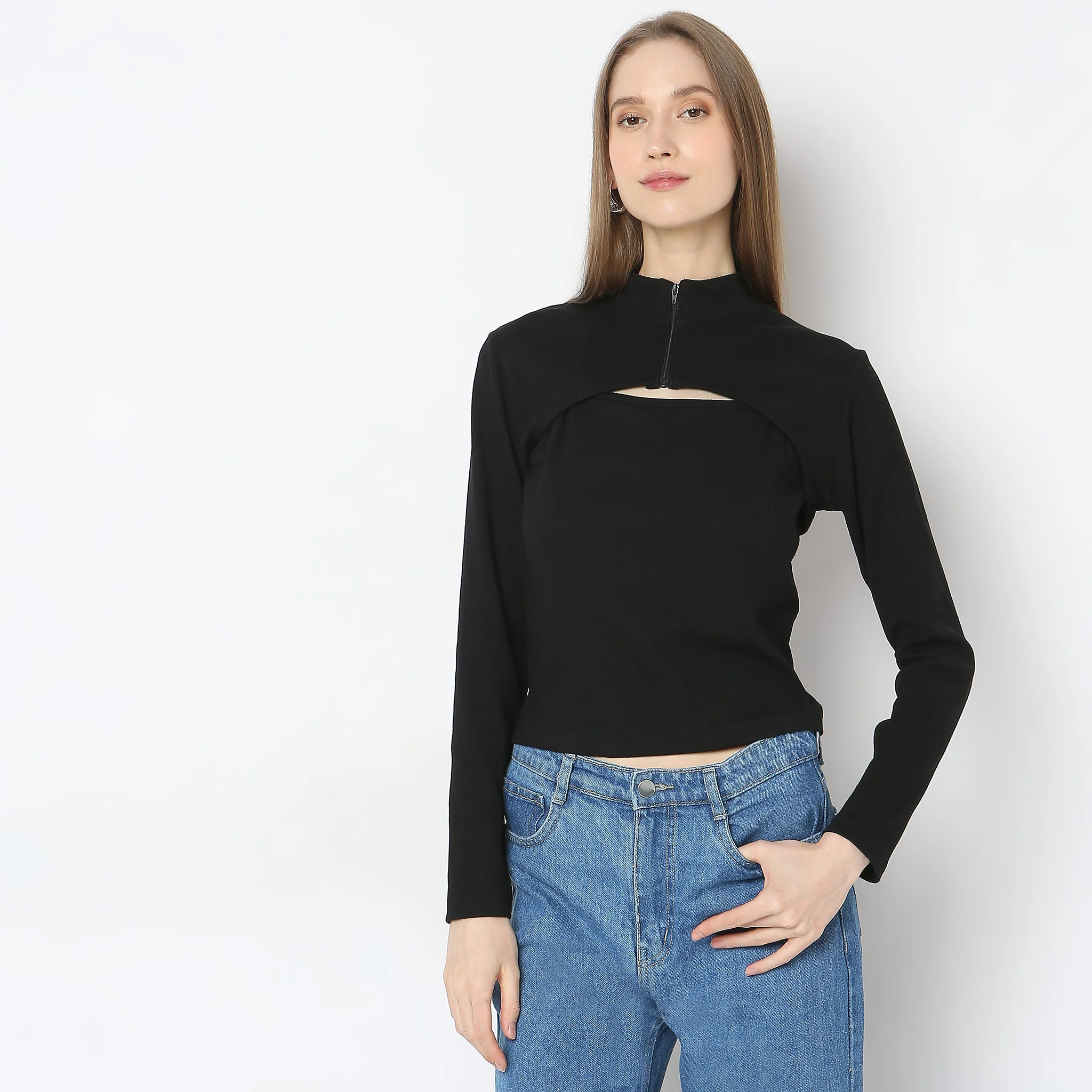 Slim Fit Solid T-Shirt - Image 2