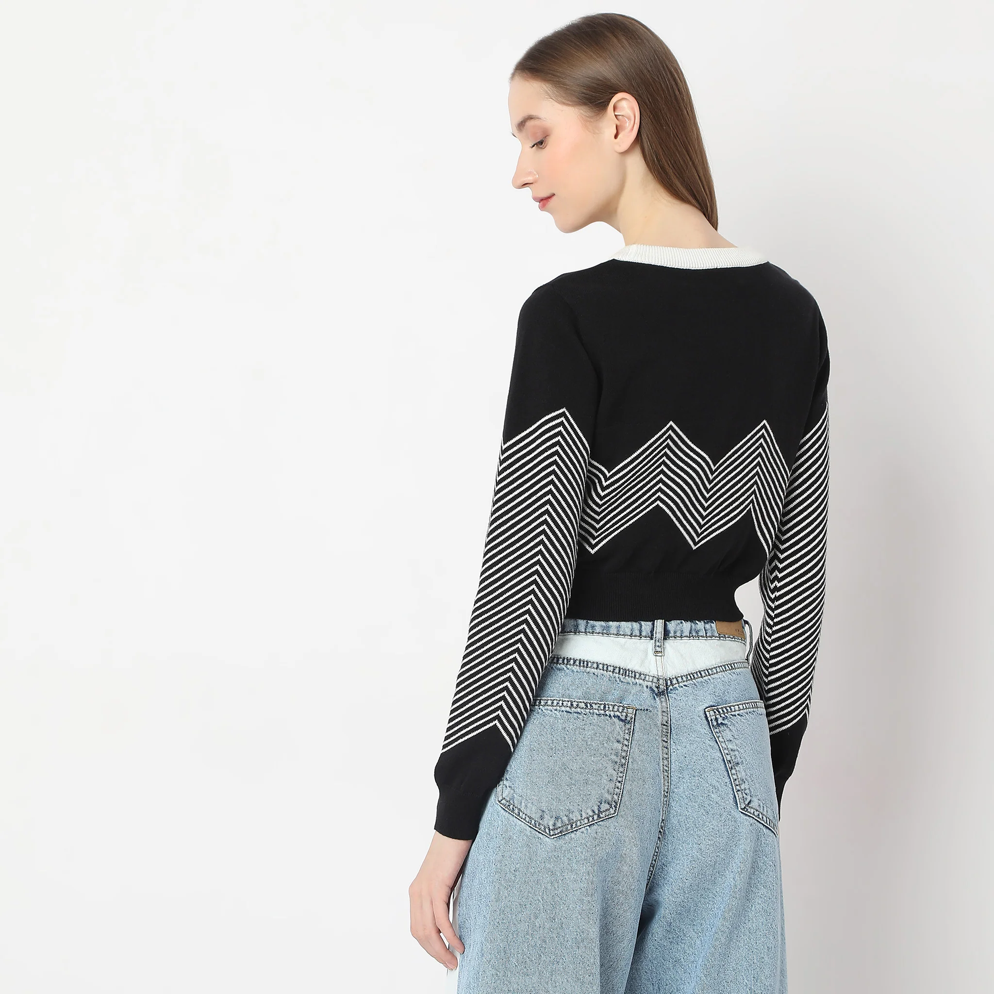 Slim Fit Striped Boat Neck Flat Knits Full Sleeve Crop T-Shirt - Image 3