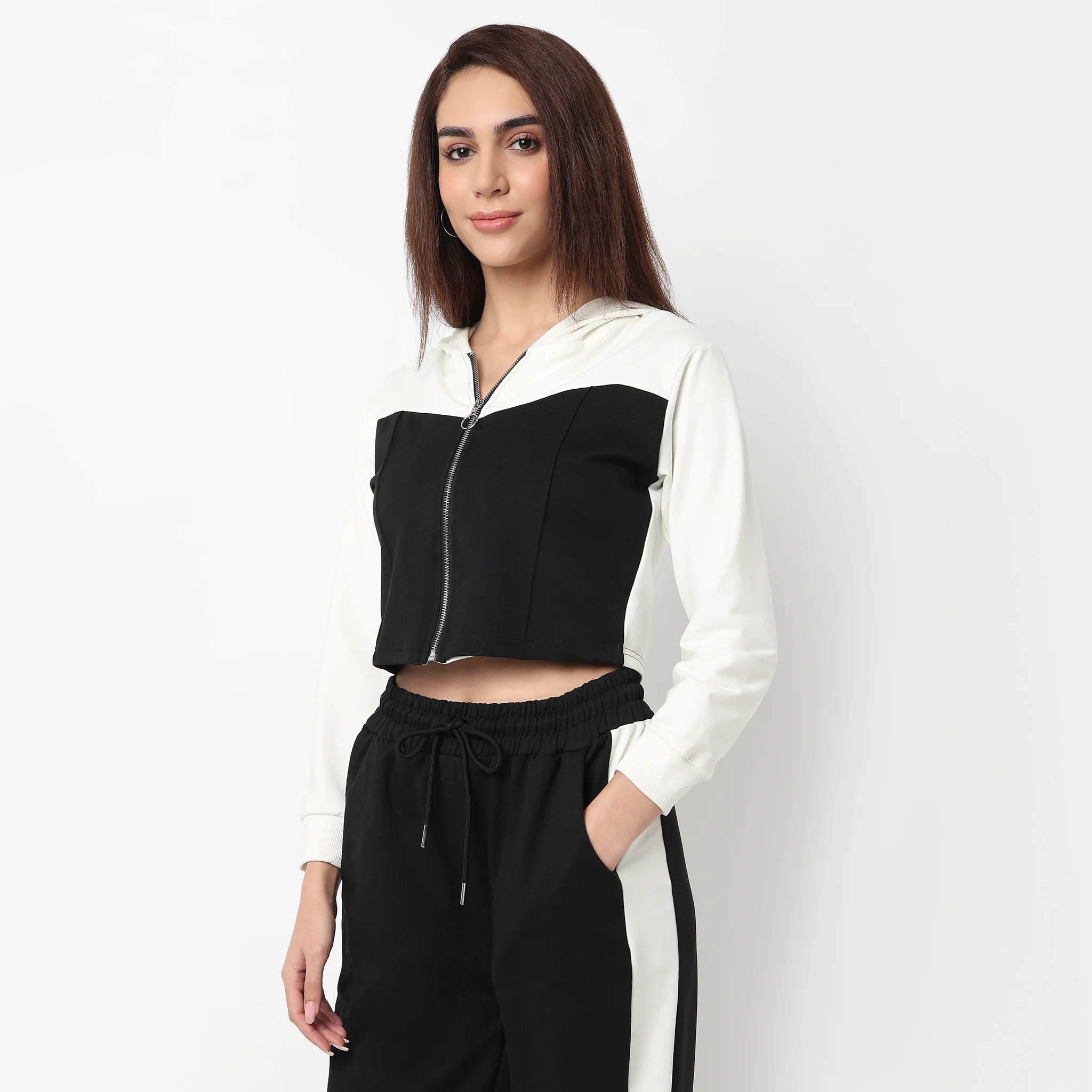 Slim Fit Sweatshirt With Corset Panelling - Image 5