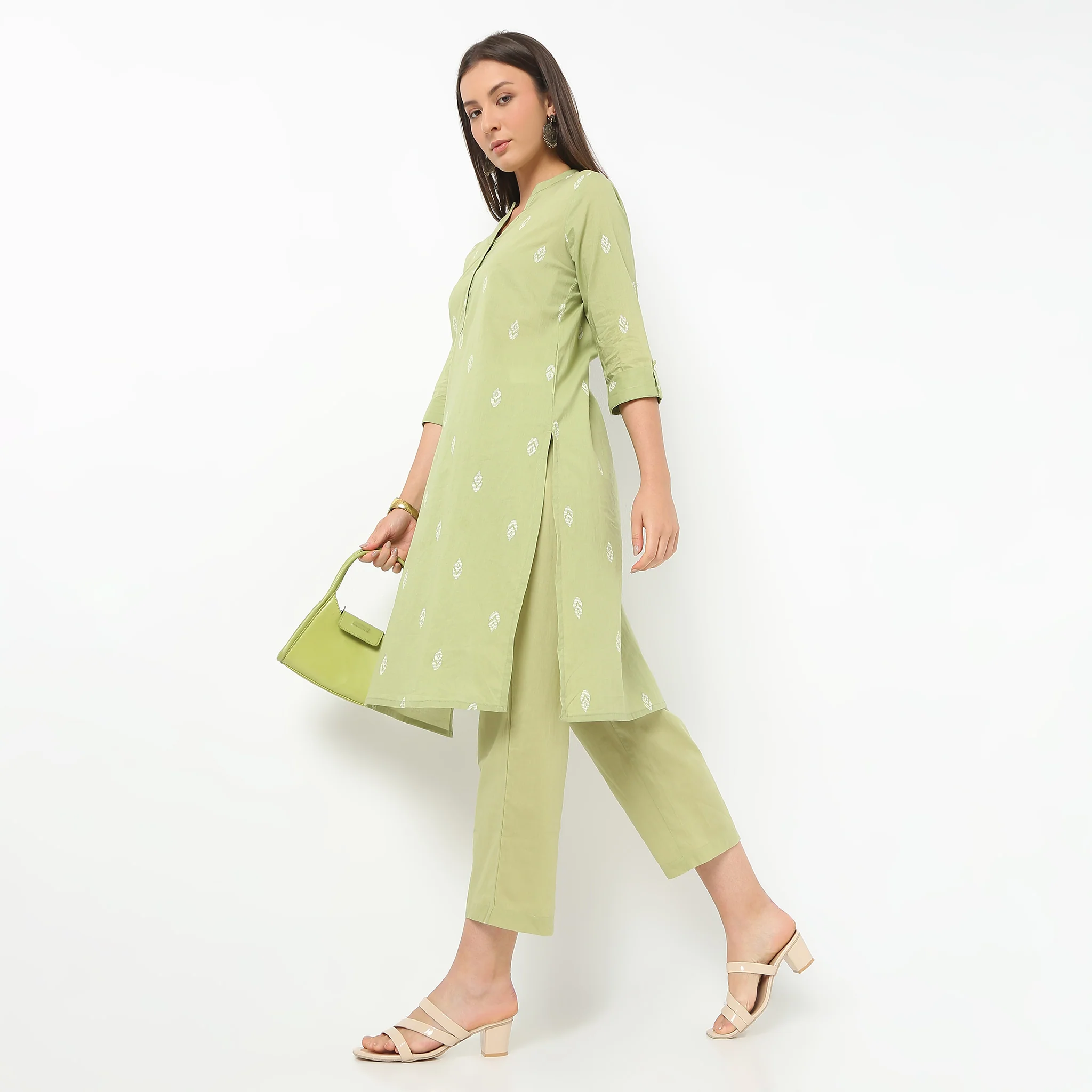 Above Ankle Solid Straight Fit Pants