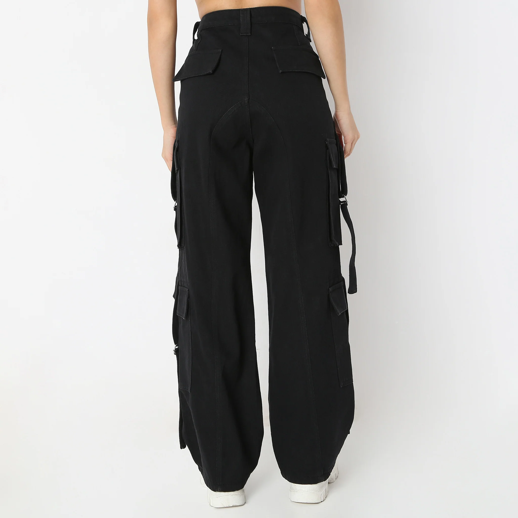 Solid Full-Length High-Waist Utility Crago With Street Look Flare Jeans - Image 3