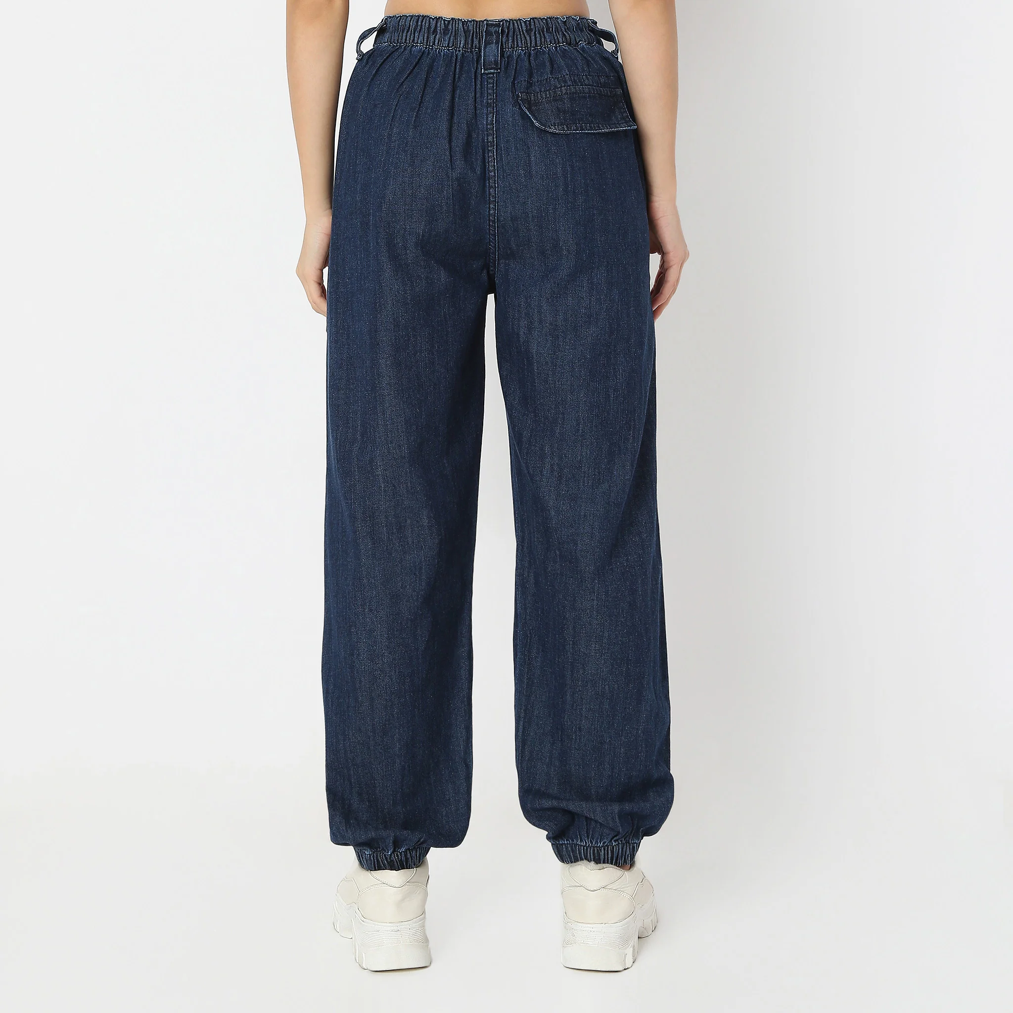 Solid Full-Length Jogger Fit Pants - Image 3